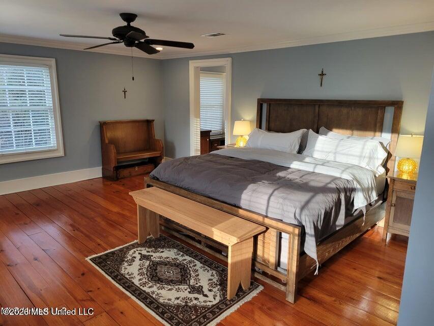 708 Orleans Street Property Photo 14
