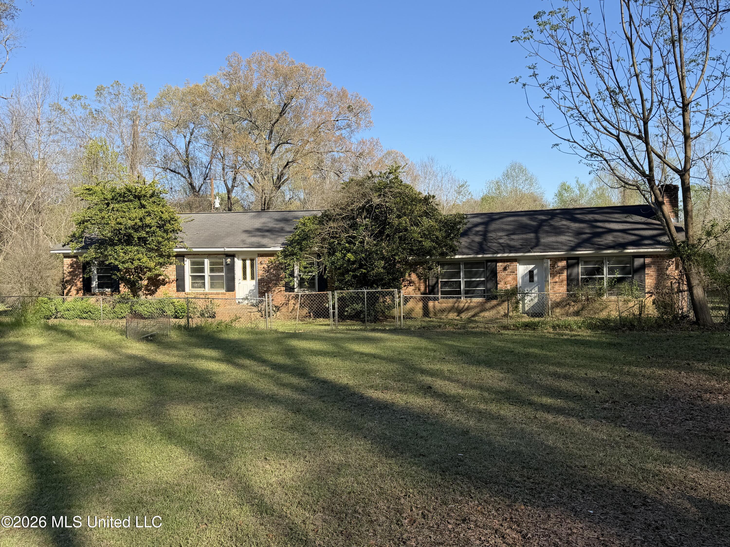 11 Knotts Road Property Photo 1