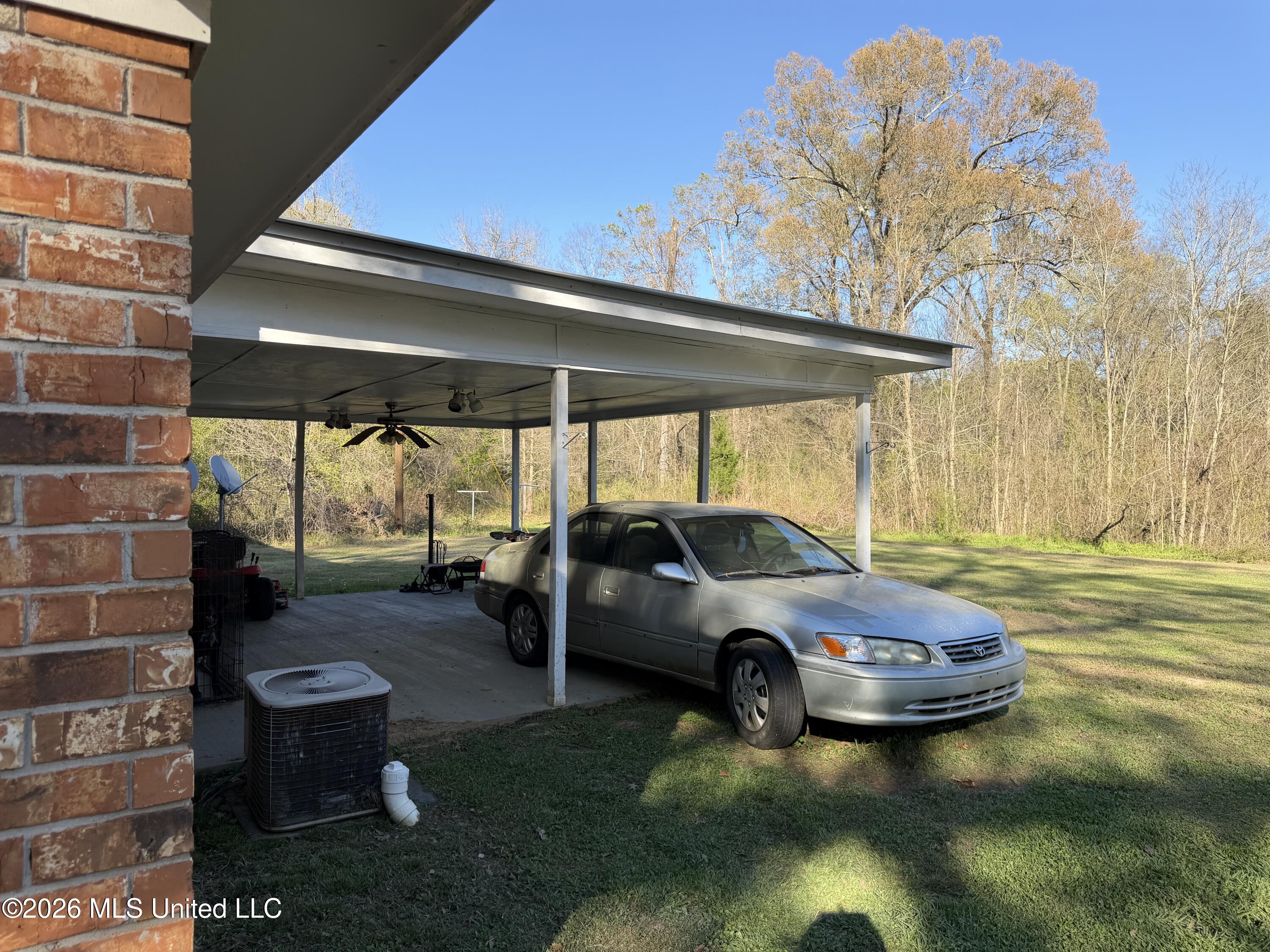 11 Knotts Road Property Photo 5
