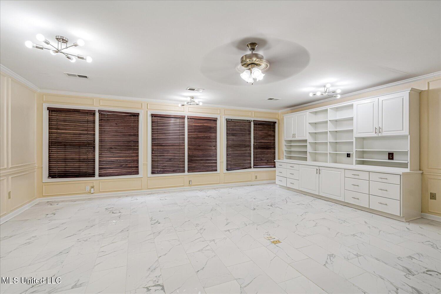 1590 Epping Forest Drive Property Photo 37