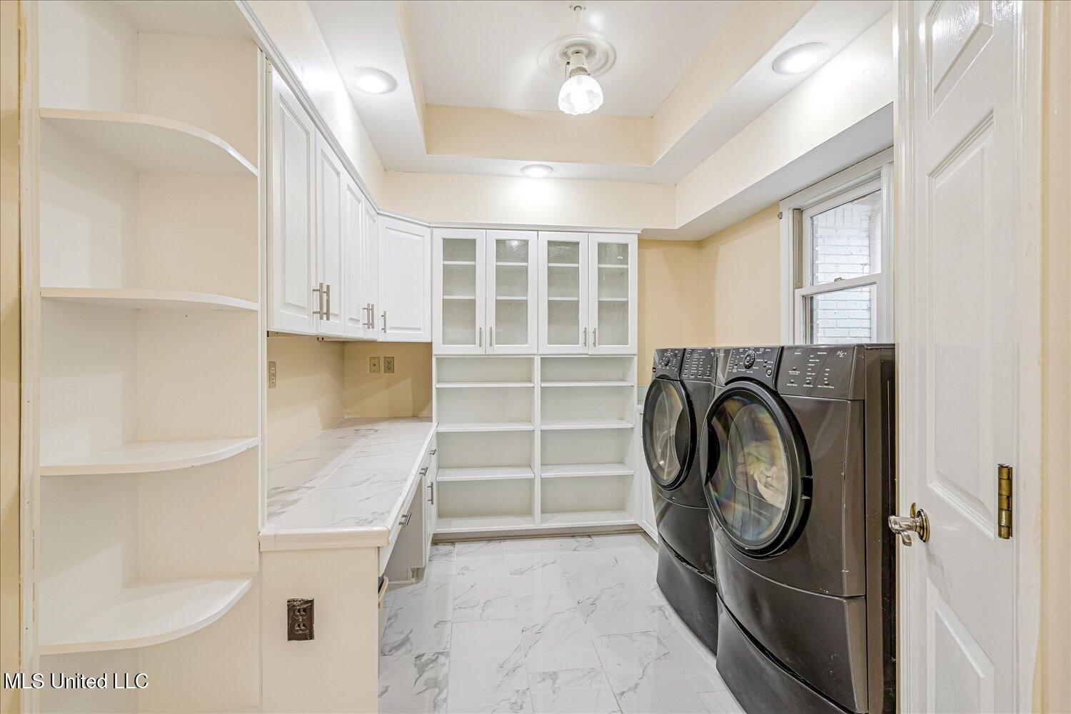 1590 Epping Forest Drive Property Photo 41