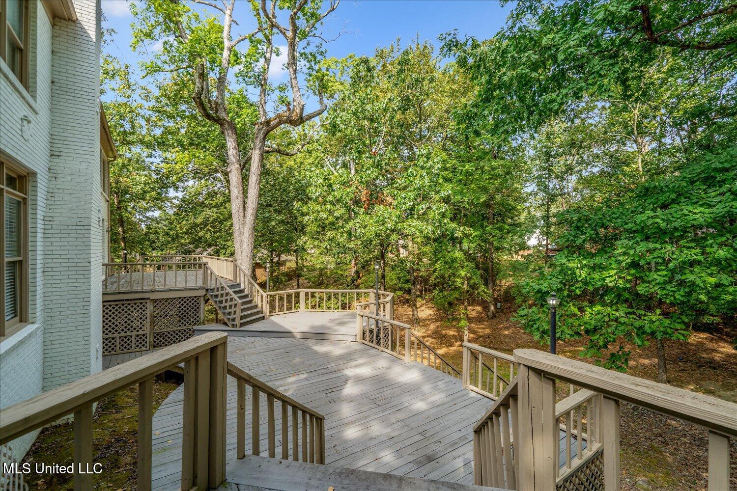 1590 Epping Forest Drive Property Photo 46