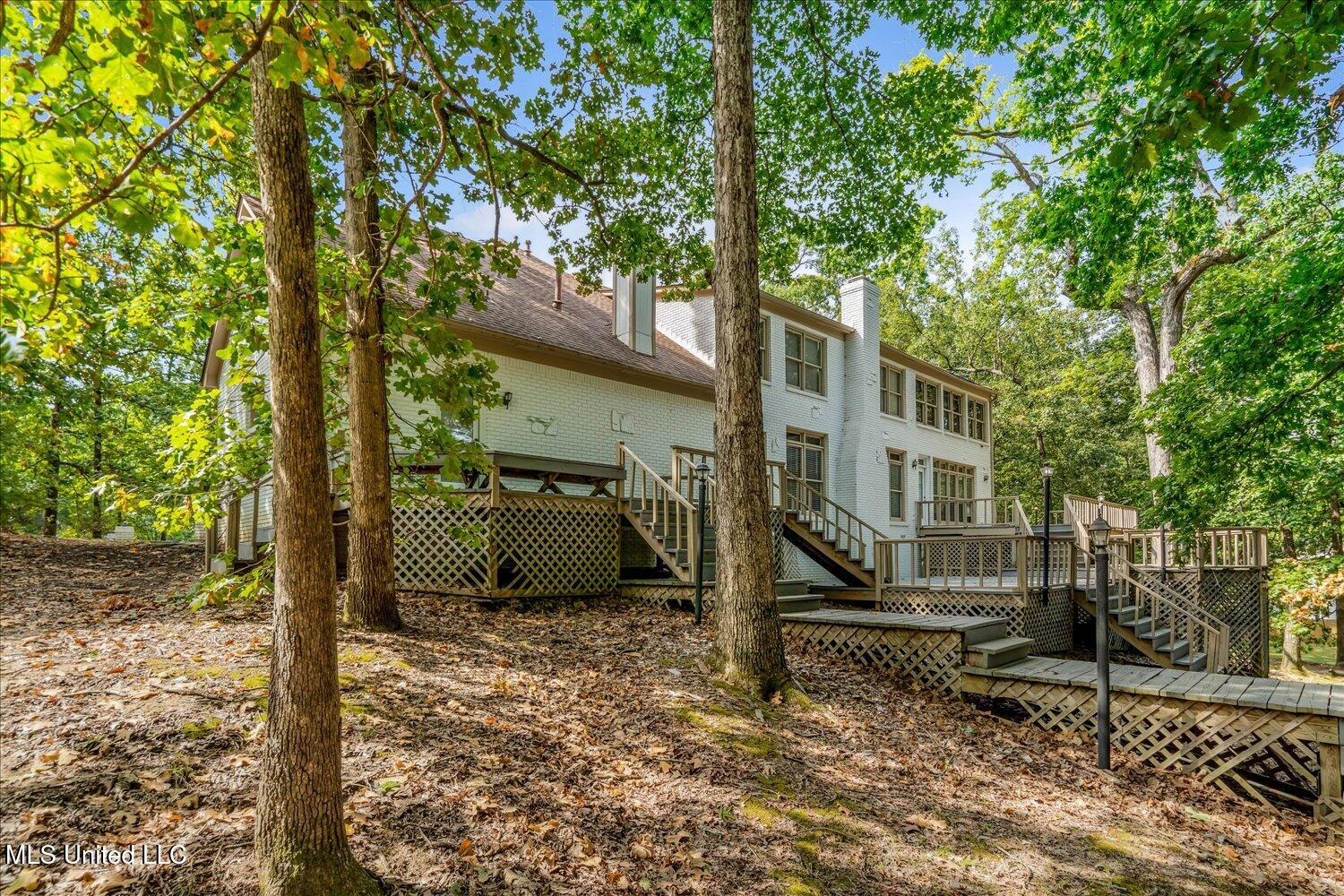 1590 Epping Forest Drive Property Photo 48