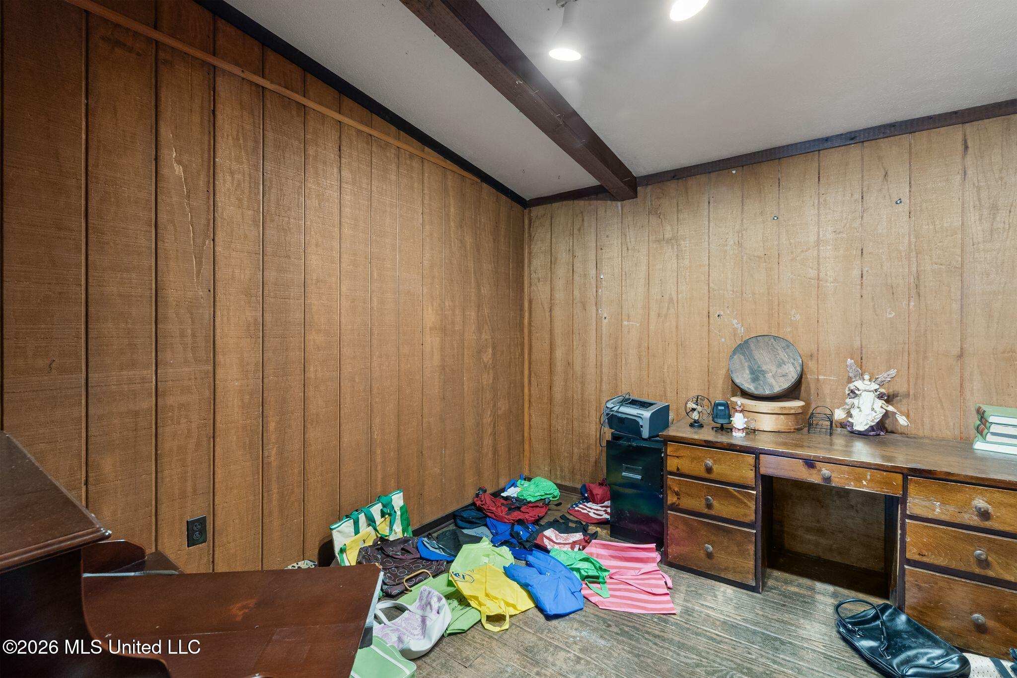 1629 Simpson Highway 149 Property Photo 9