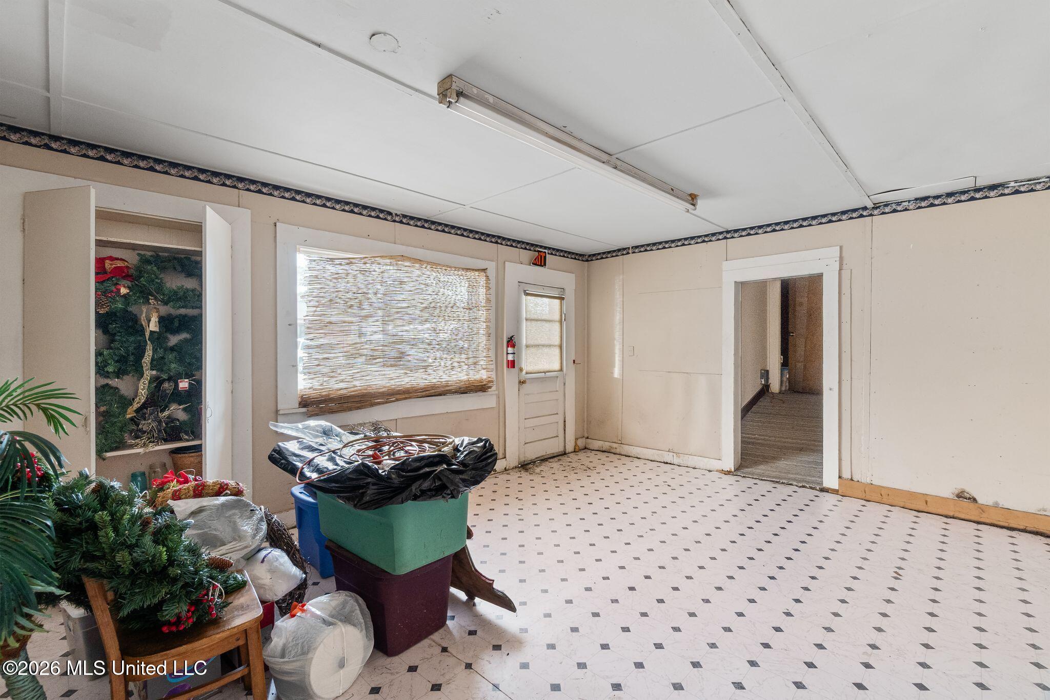 1629 Simpson Highway 149 Property Photo 12