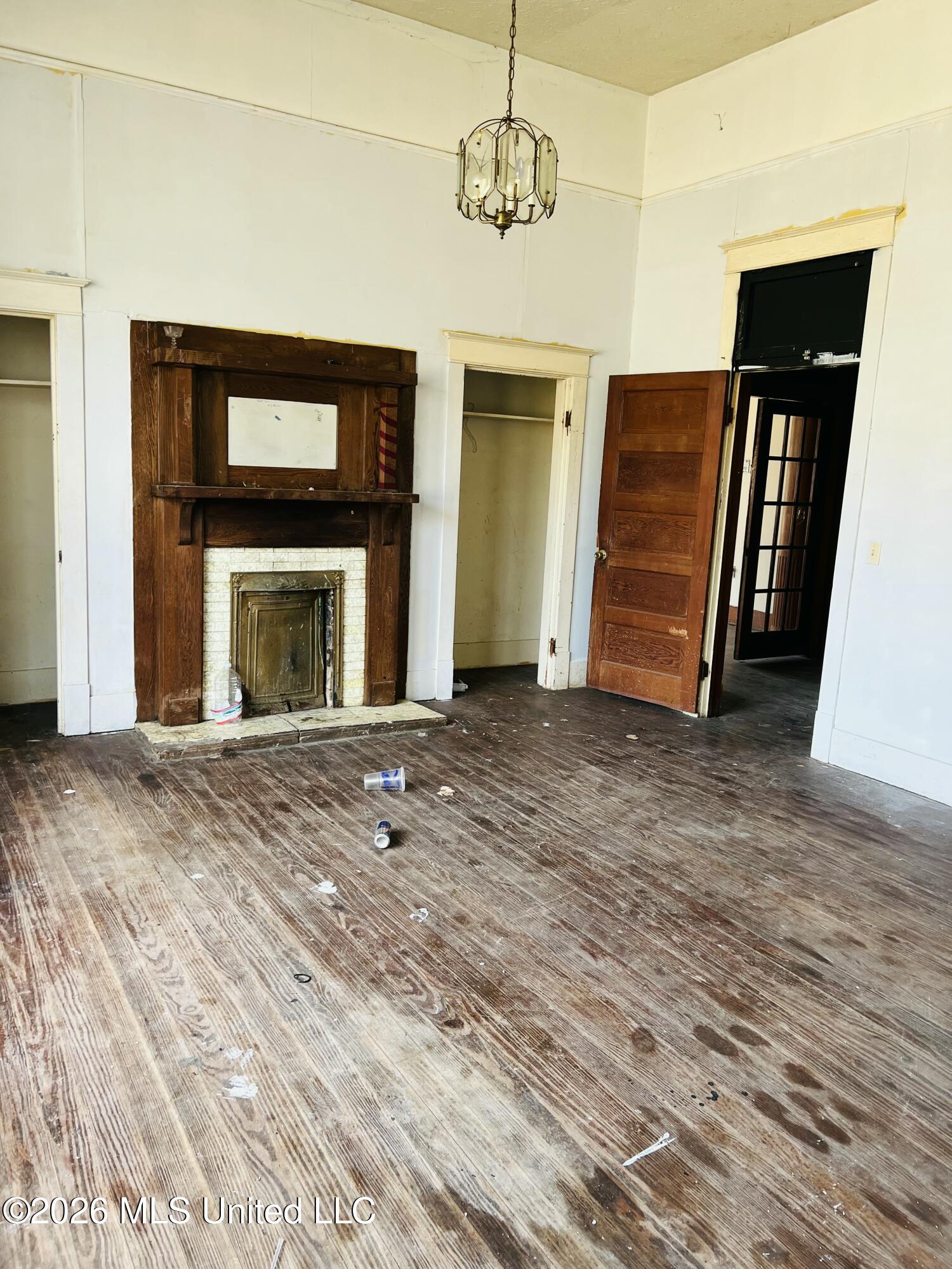 311 N Wells Street Property Photo 3