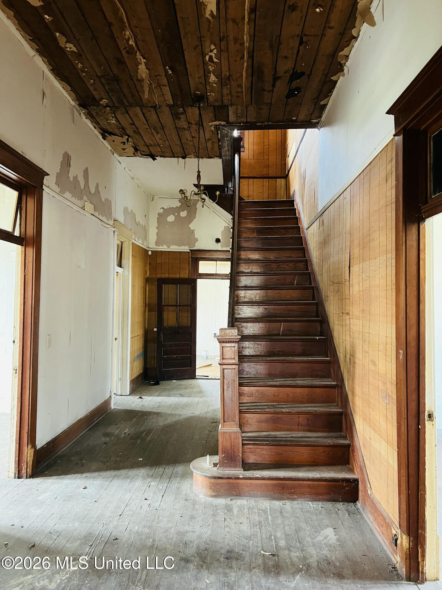 311 N Wells Street Property Photo 4