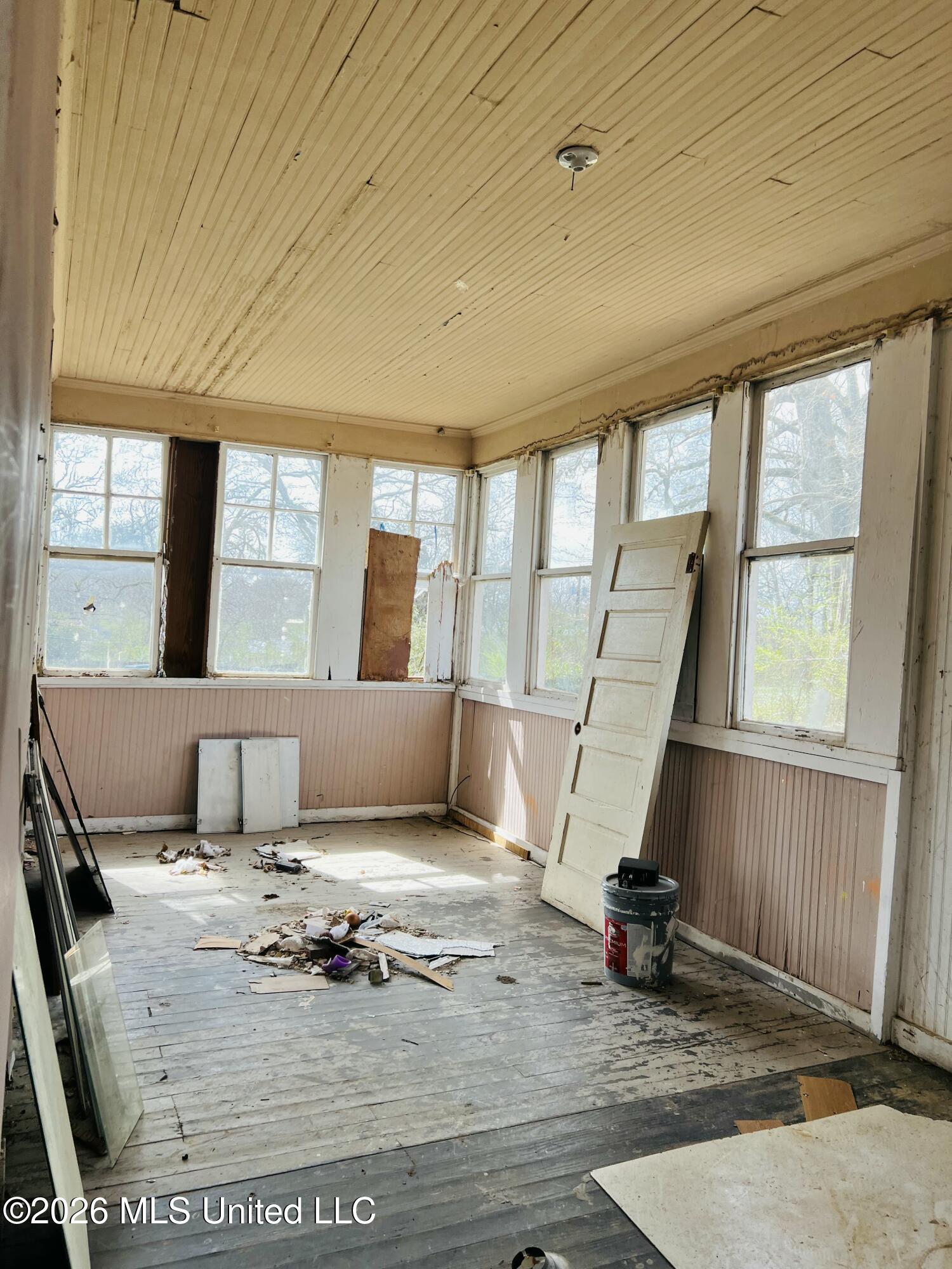 311 N Wells Street Property Photo 11