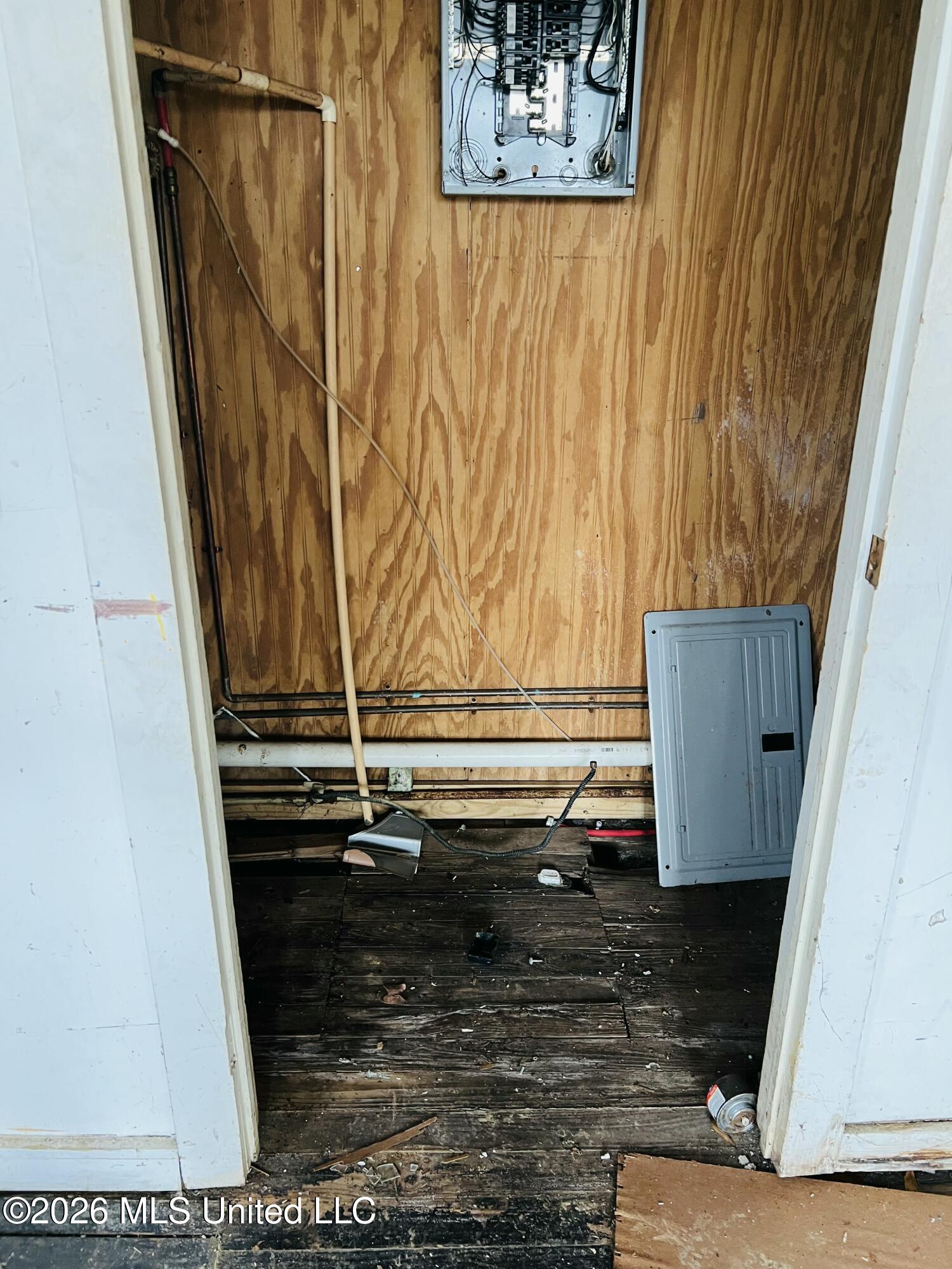 311 N Wells Street Property Photo 13