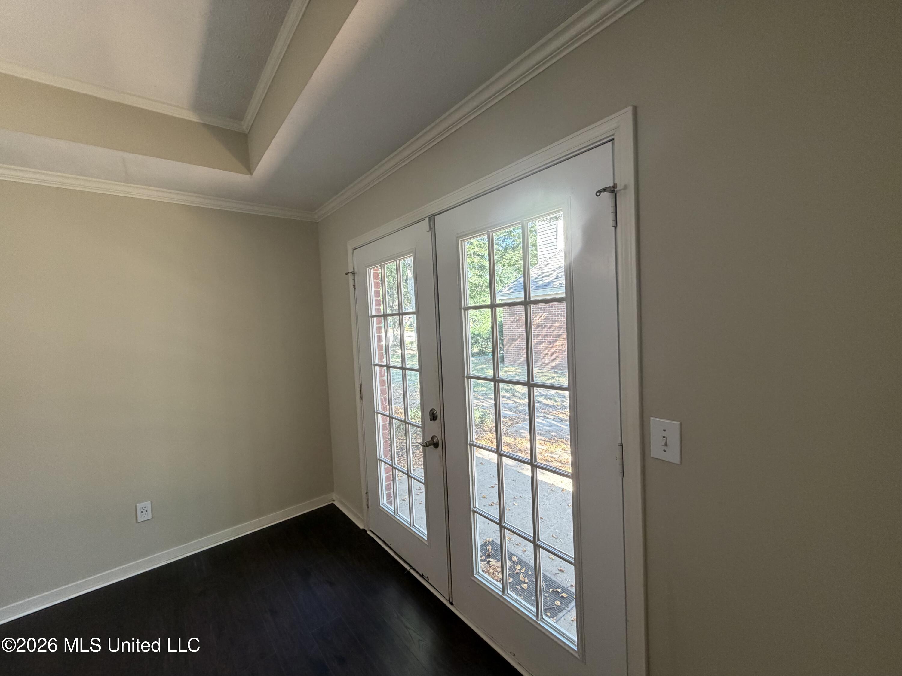 490 Brookstone Drive Property Photo 25