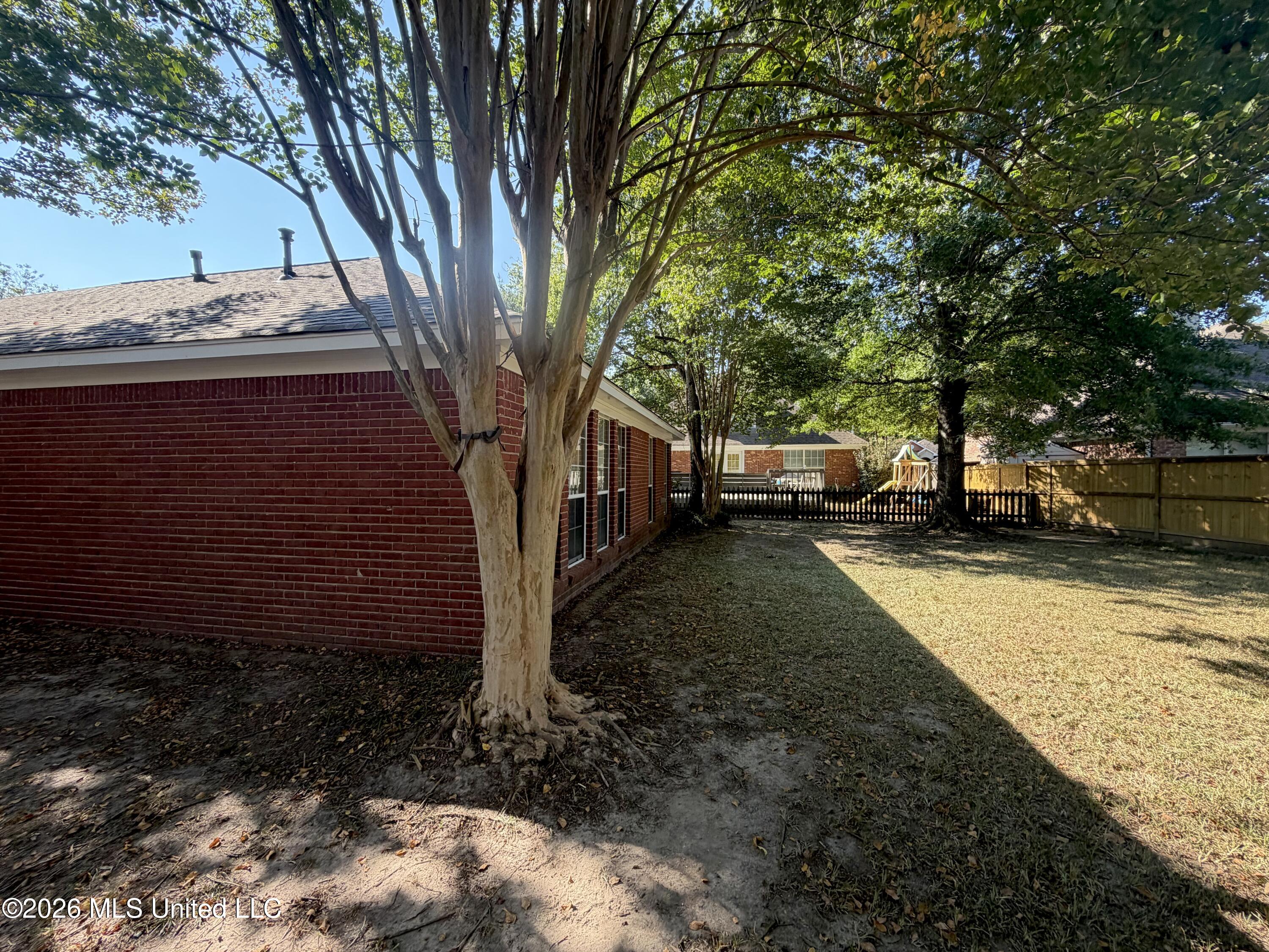 490 Brookstone Drive Property Photo 51
