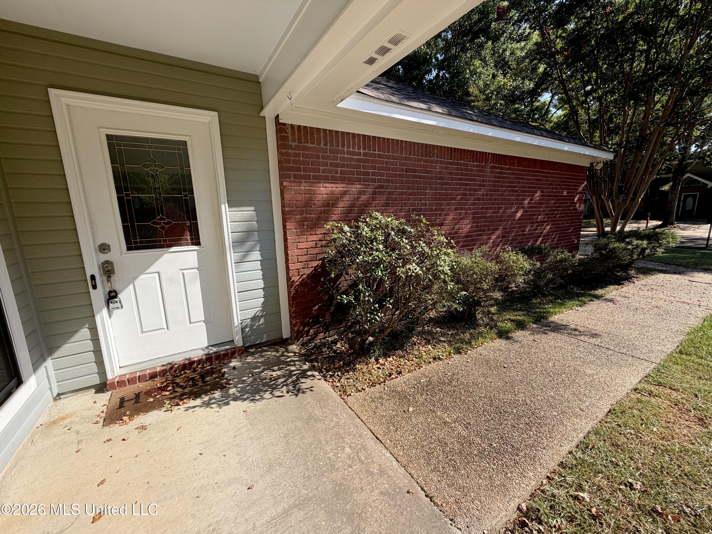 490 Brookstone Drive Property Photo 54