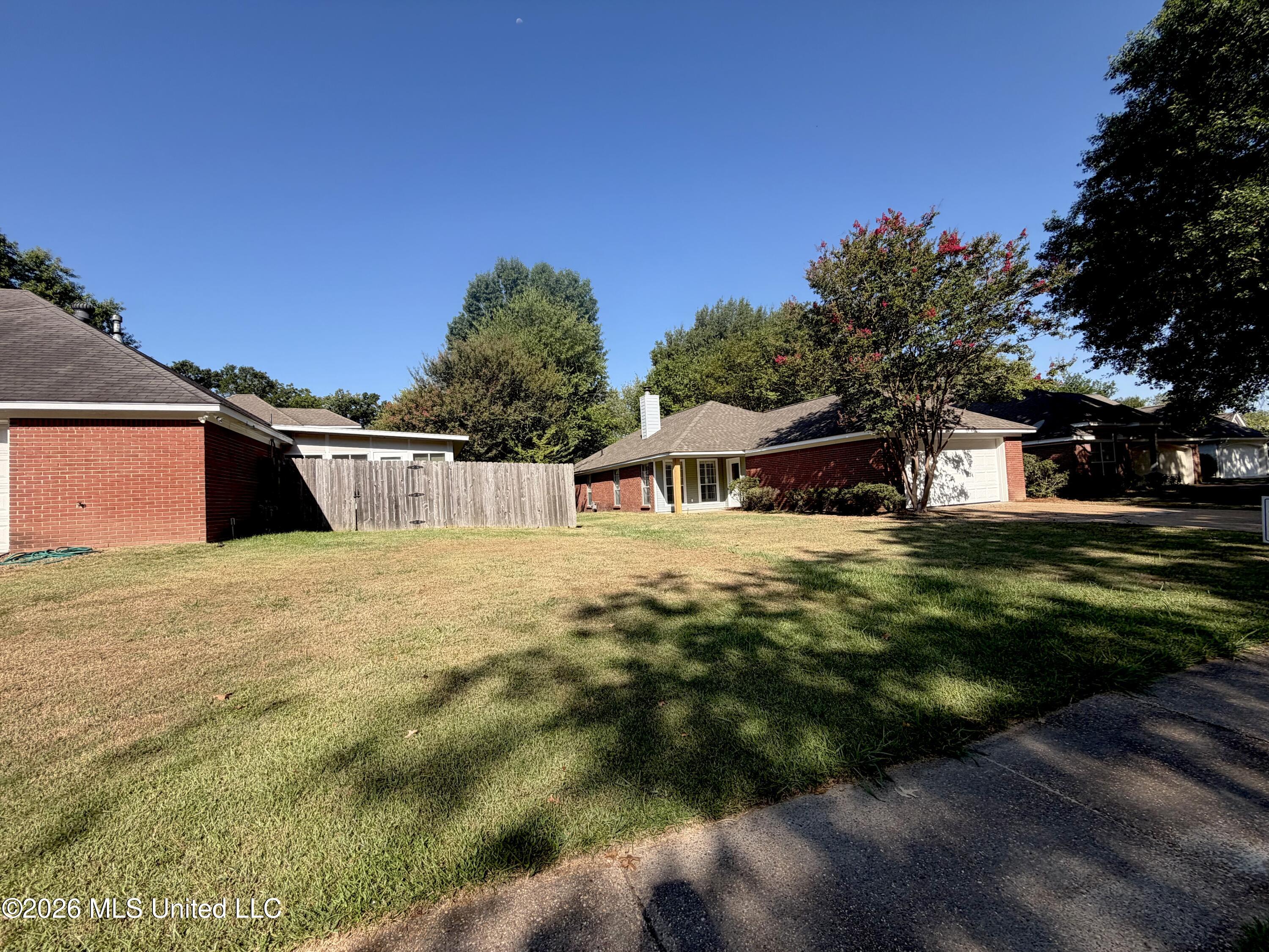 490 Brookstone Drive Property Photo 59