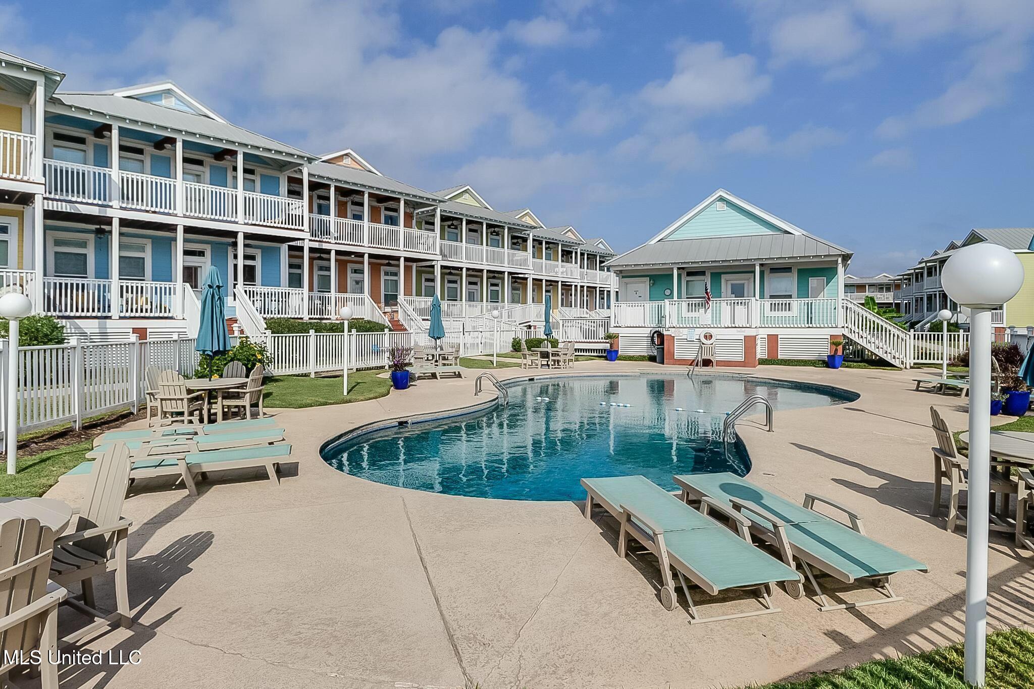 1515 E Beach Boulevard Property Photo 18