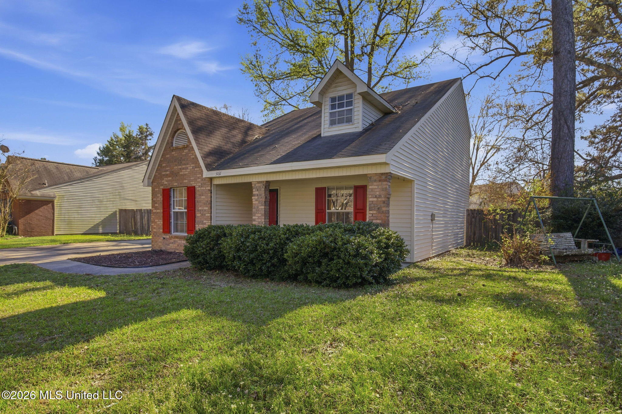 3037 Willow Drive Property Photo 4