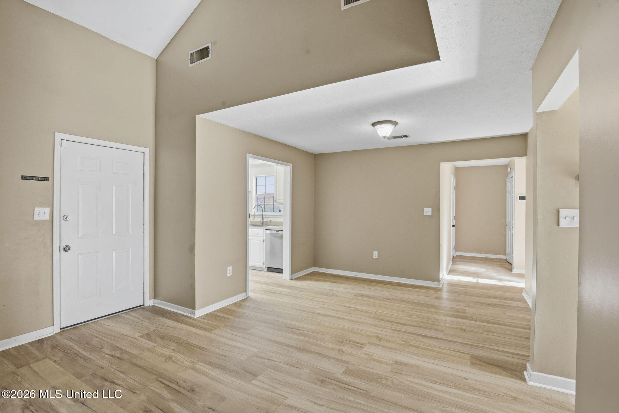 3037 Willow Drive Property Photo 11