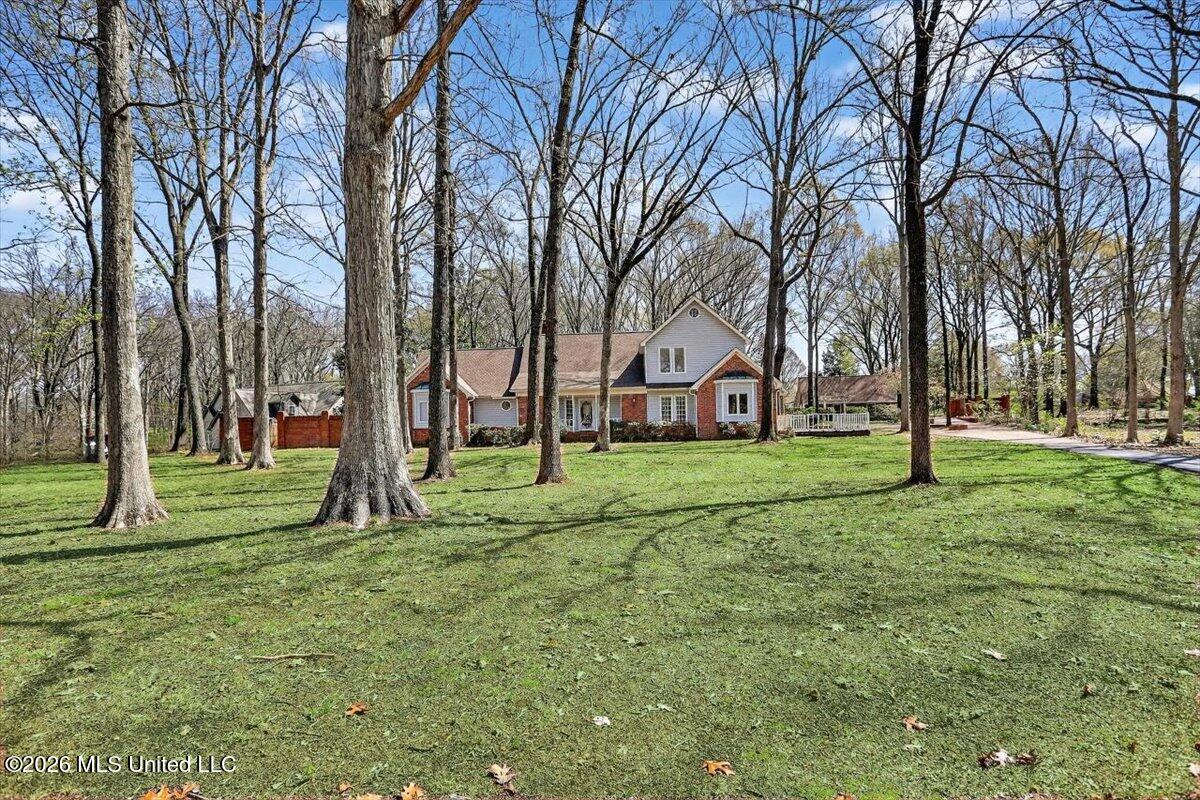 7170 Country Oaks Drive Property Photo 2