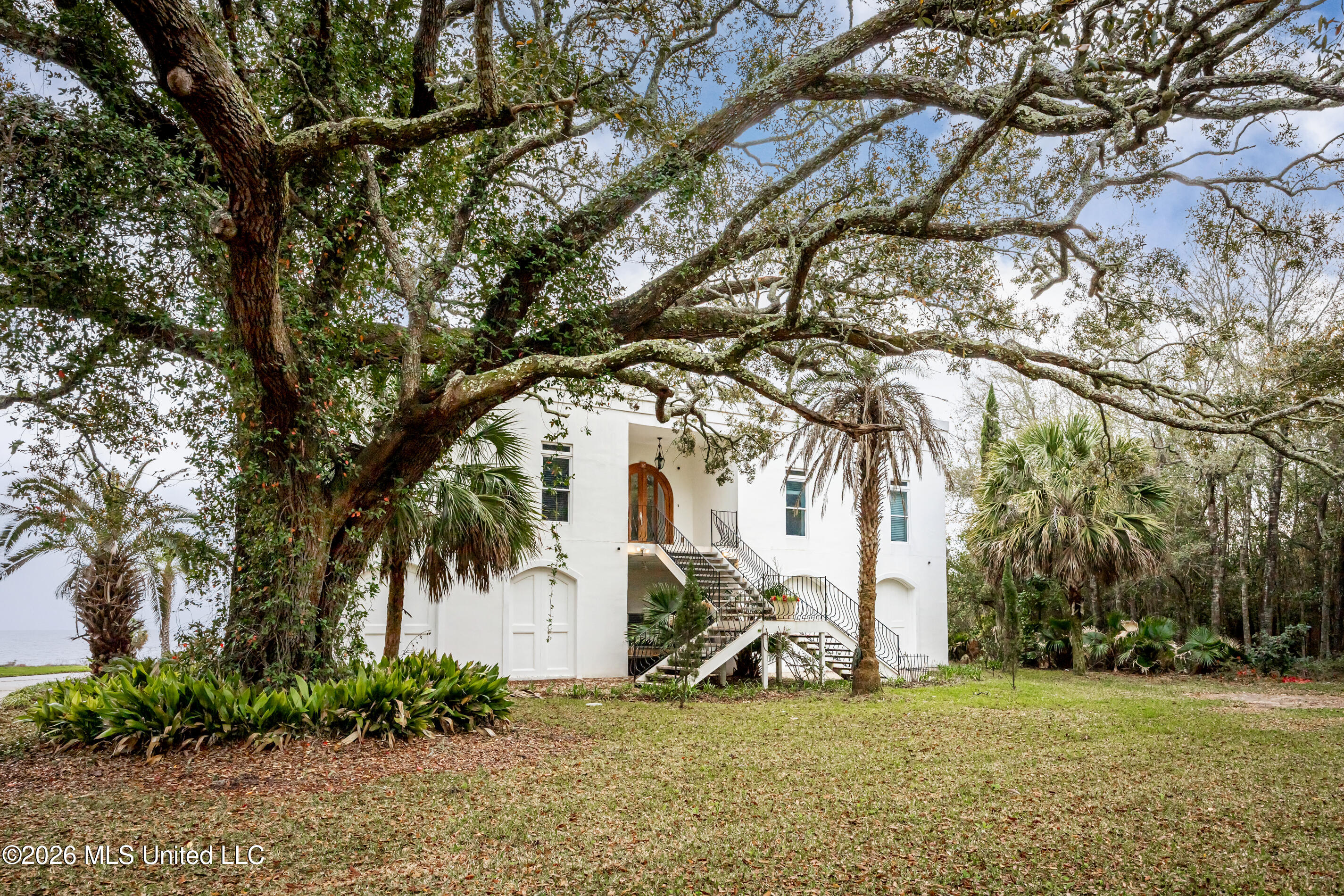 9713 Point Aux Chenes Road Property Photo 2