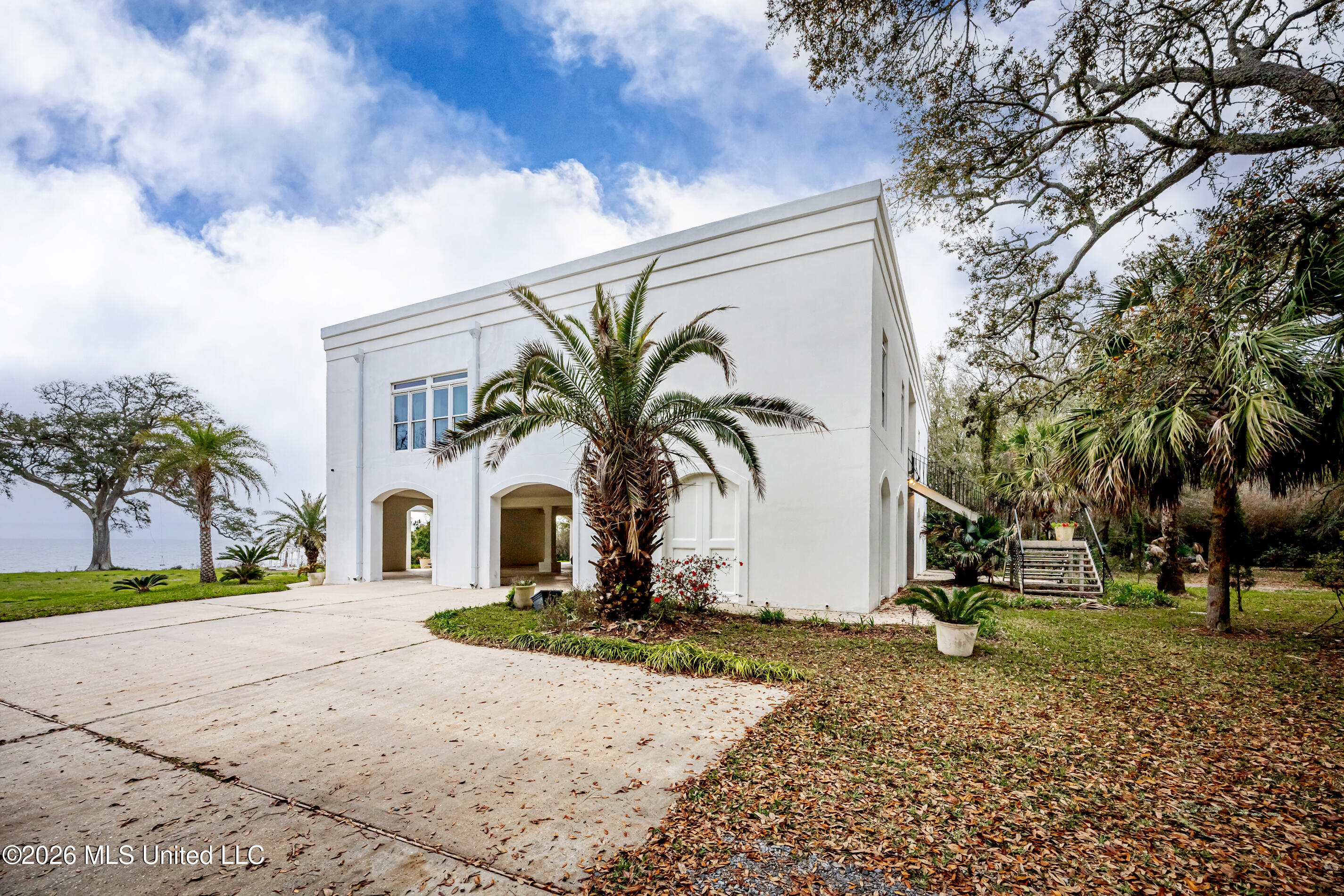 9713 Point Aux Chenes Road Property Photo 4