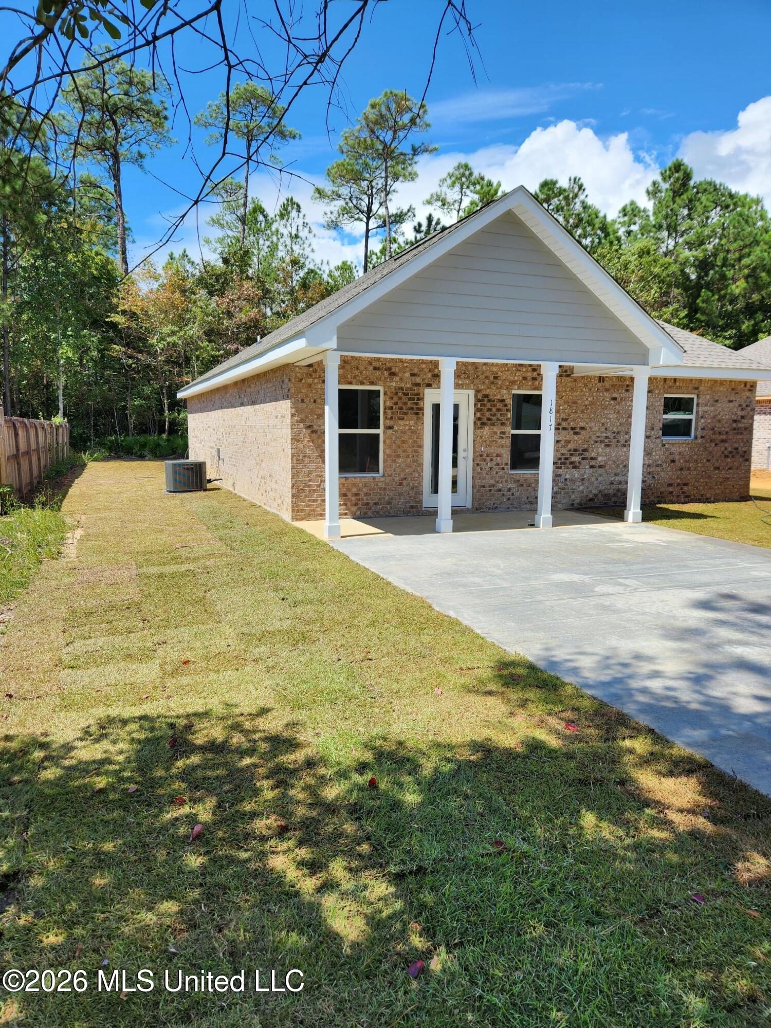 2001 Barracuda Drive Property Photo 1