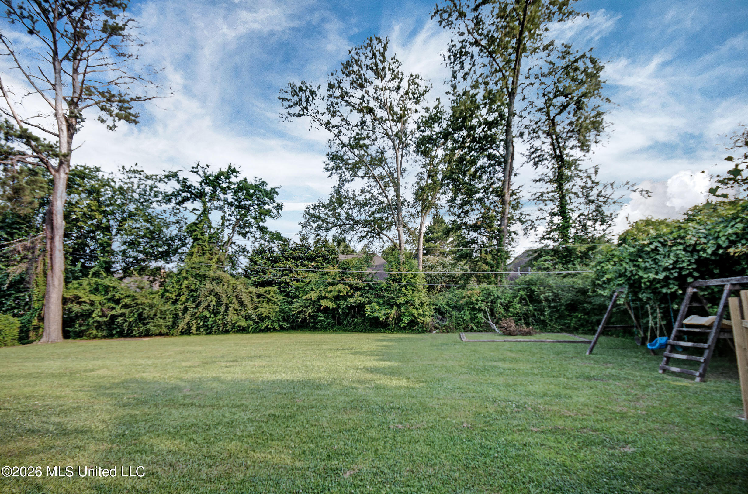 455 Armour Drive Property Photo 4
