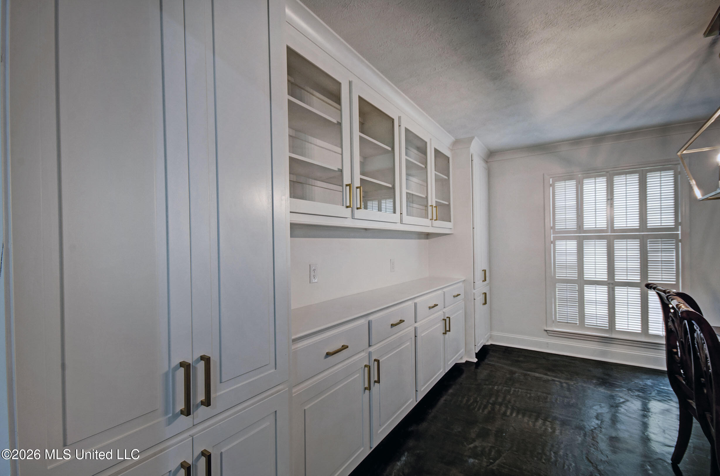 455 Armour Drive Property Photo 15