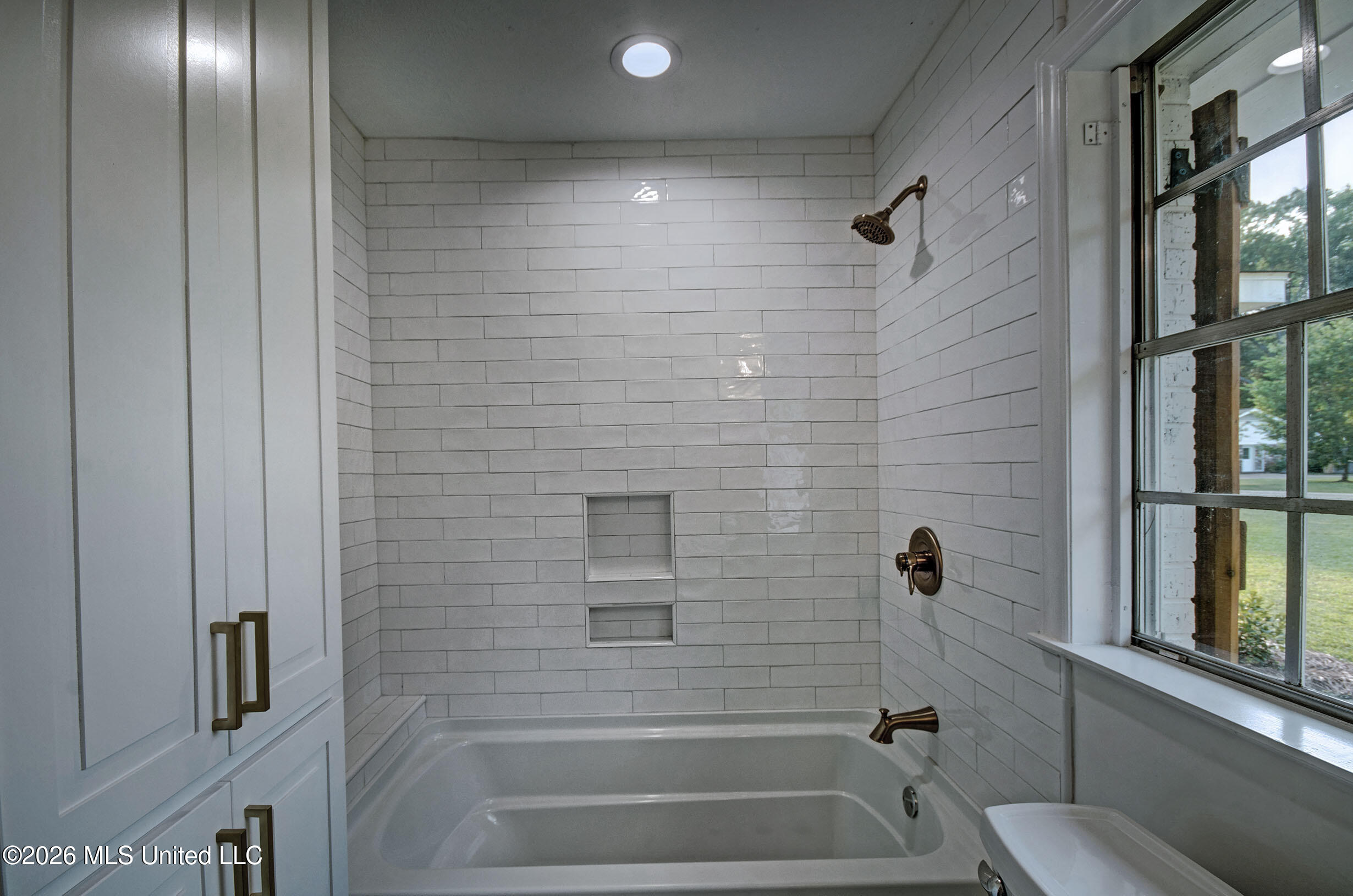 455 Armour Drive Property Photo 25