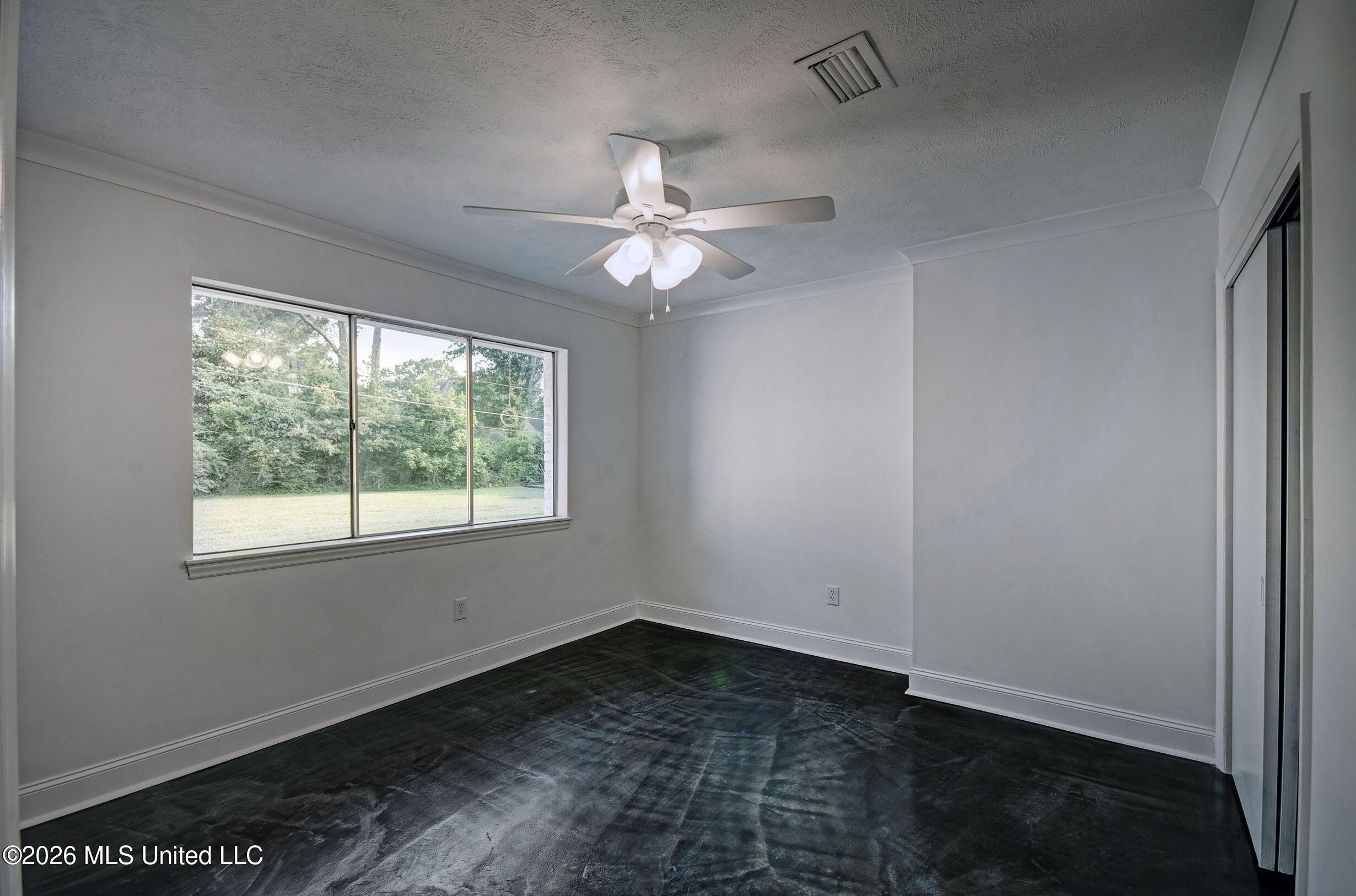 455 Armour Drive Property Photo 28