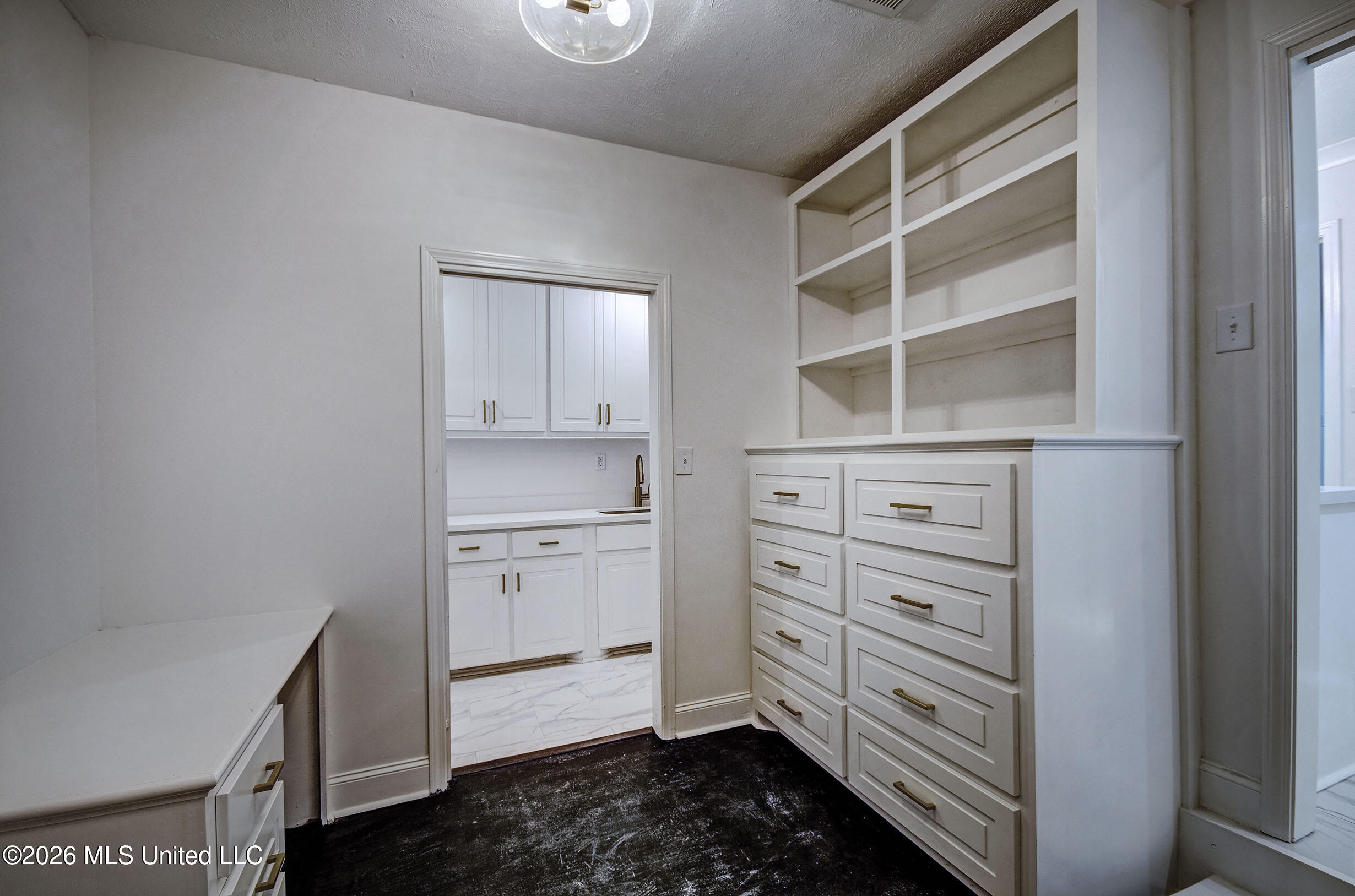 455 Armour Drive Property Photo 37