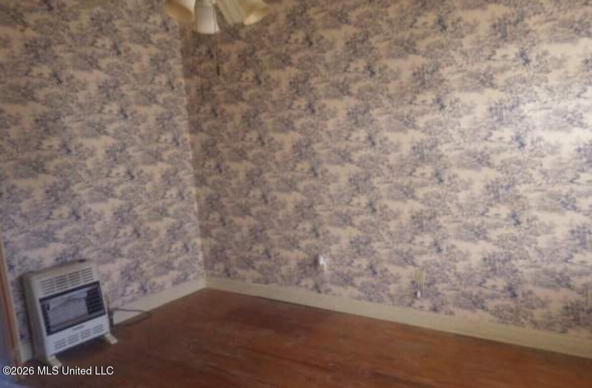 8950 Highway 35 S Property Photo 8