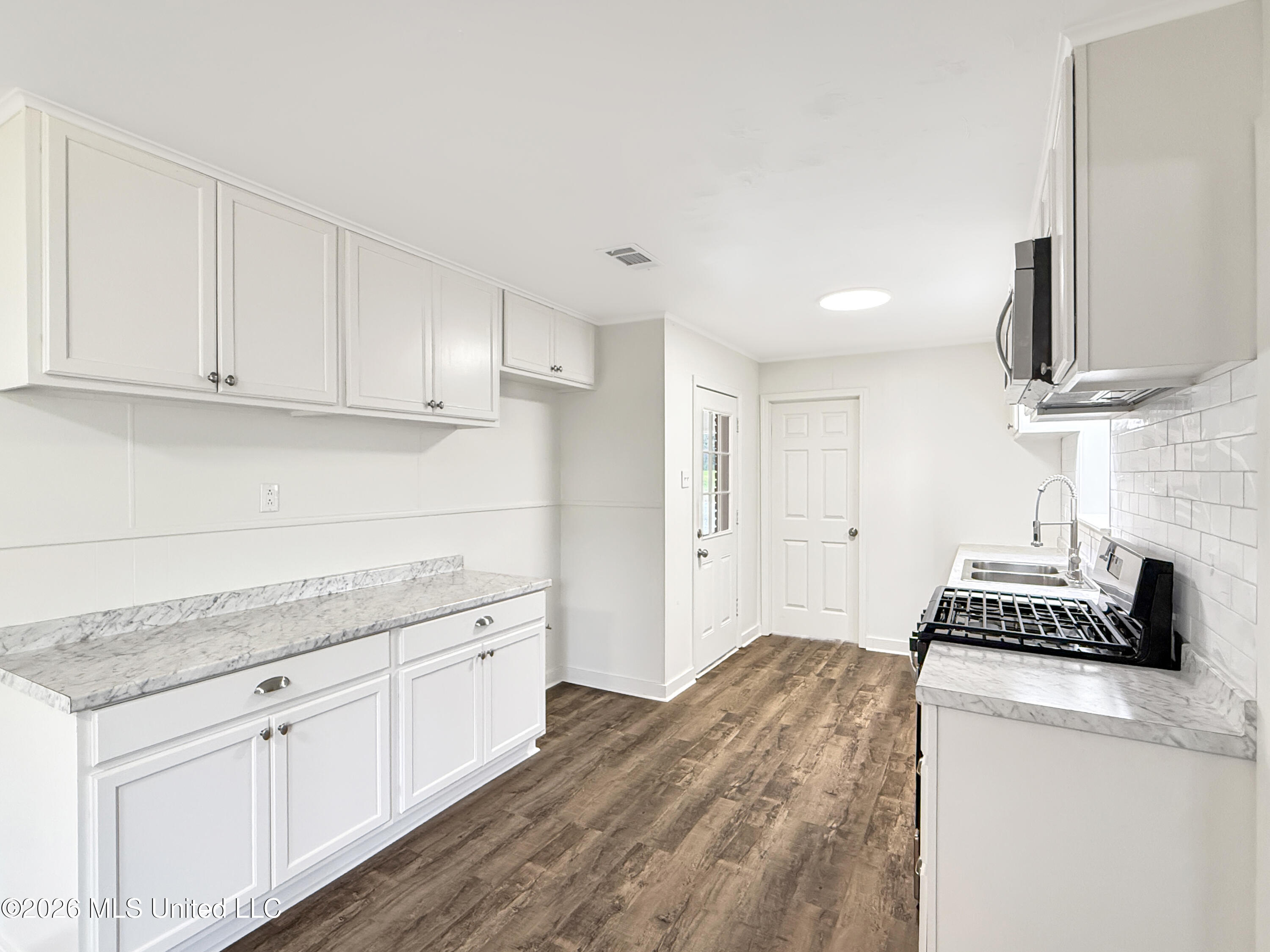 1231 Gunter Road Property Photo 8