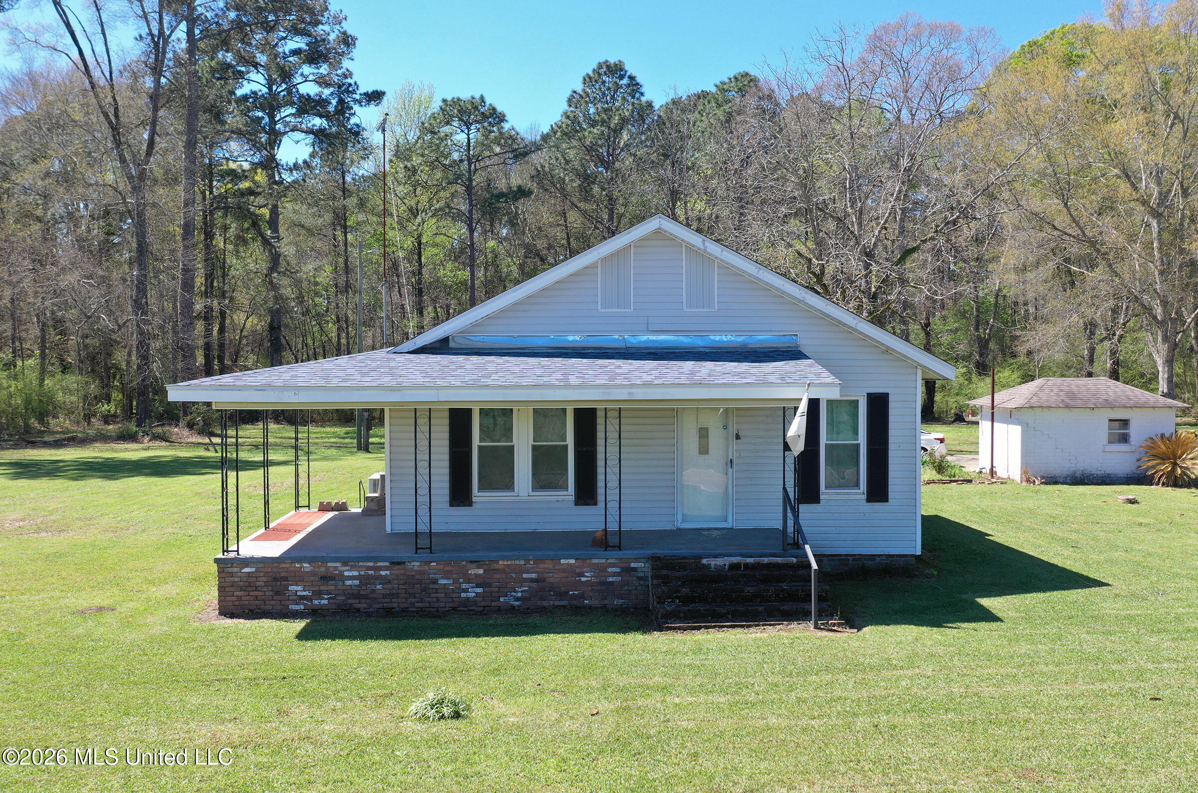 3112 W Highway 98 Property Photo 1