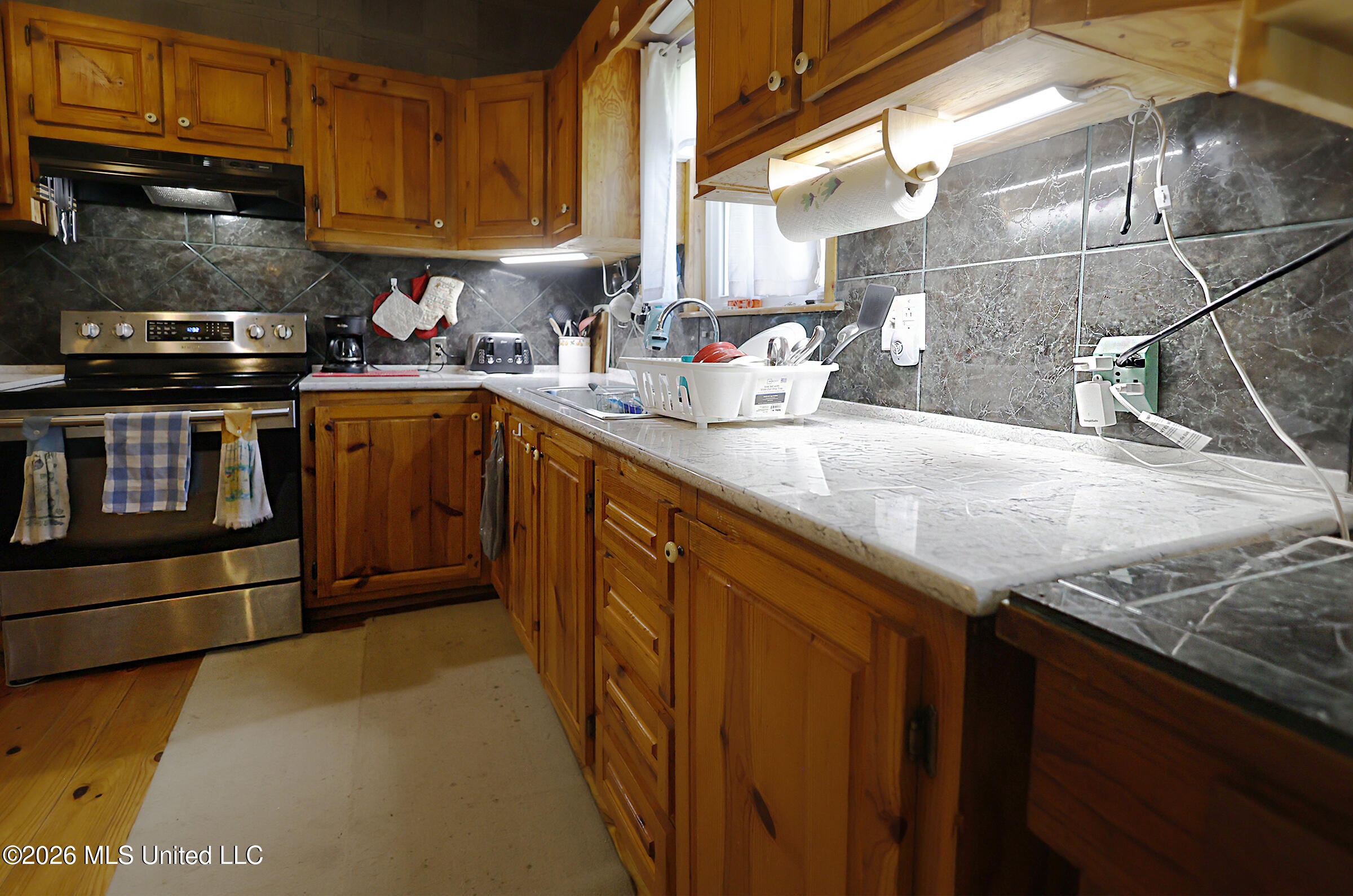 3112 W Highway 98 Property Photo 11