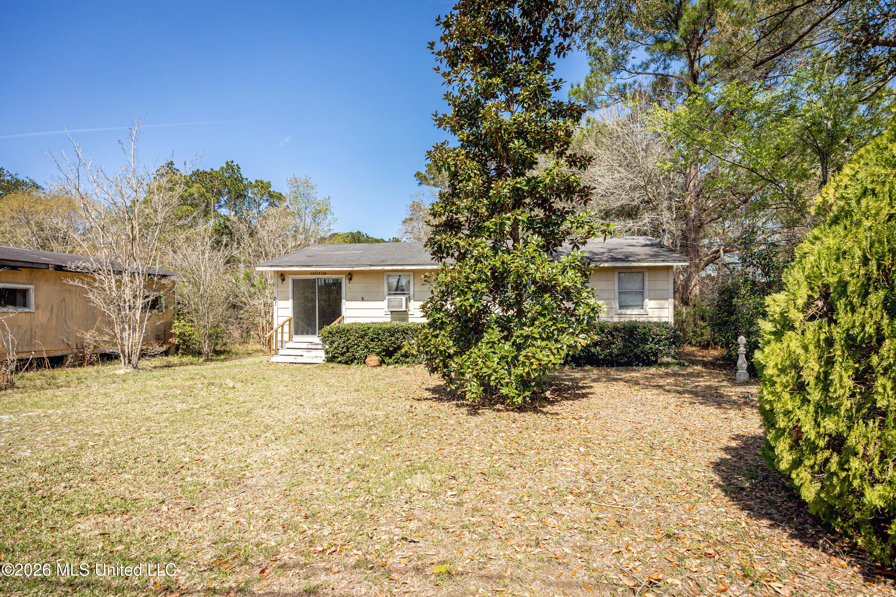 14804 Parker Road Property Photo 5