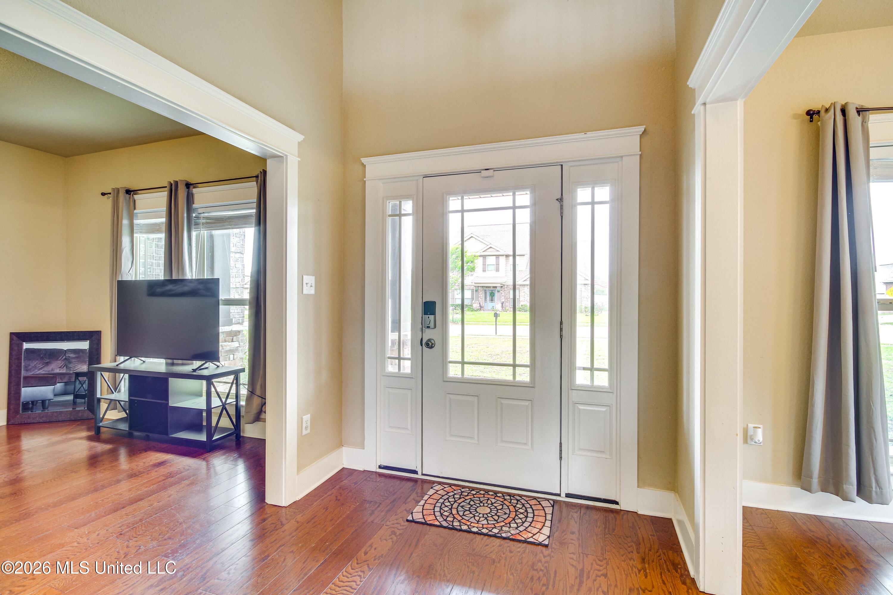 10280 Hutter Road Property Photo 4