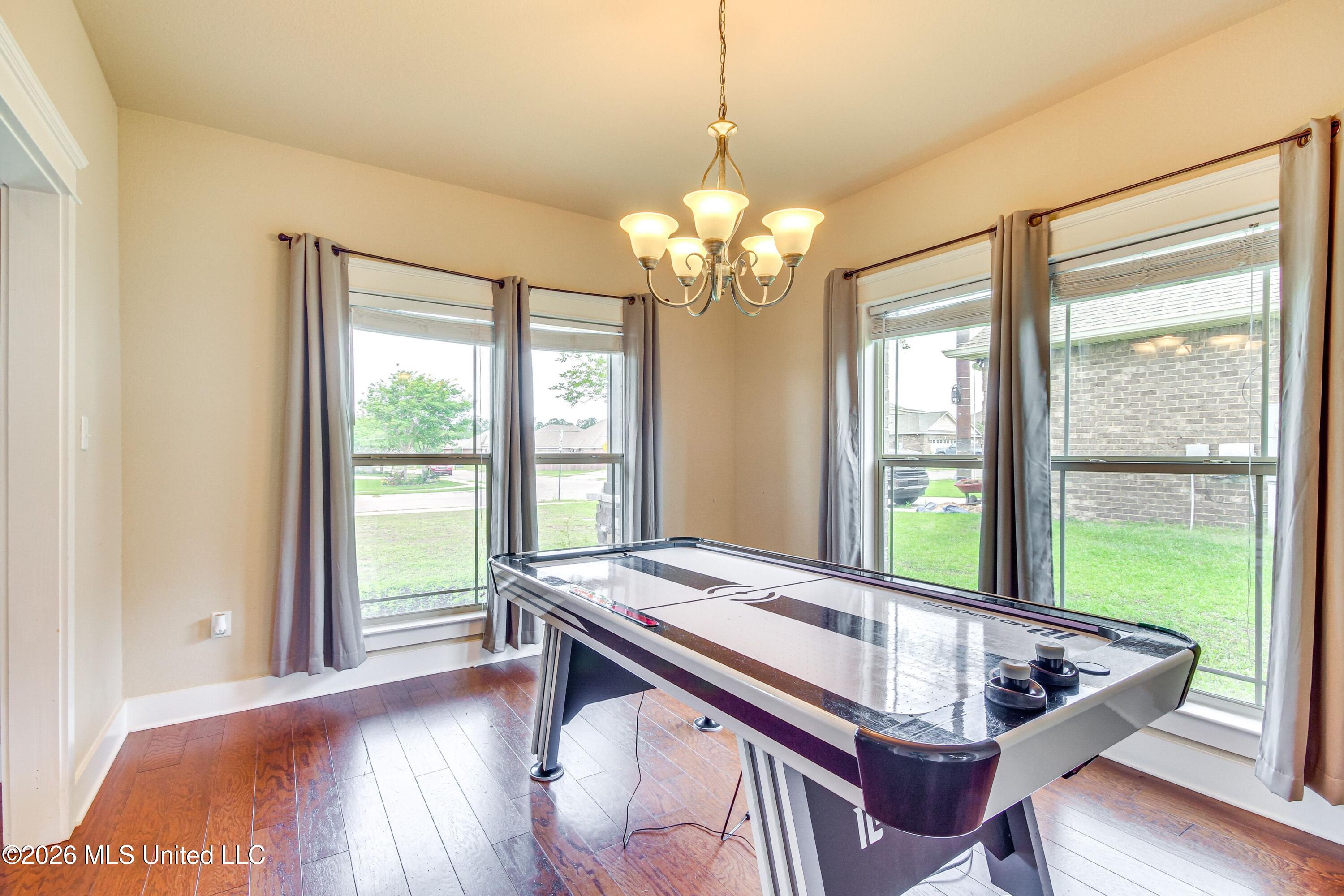10280 Hutter Road Property Photo 10