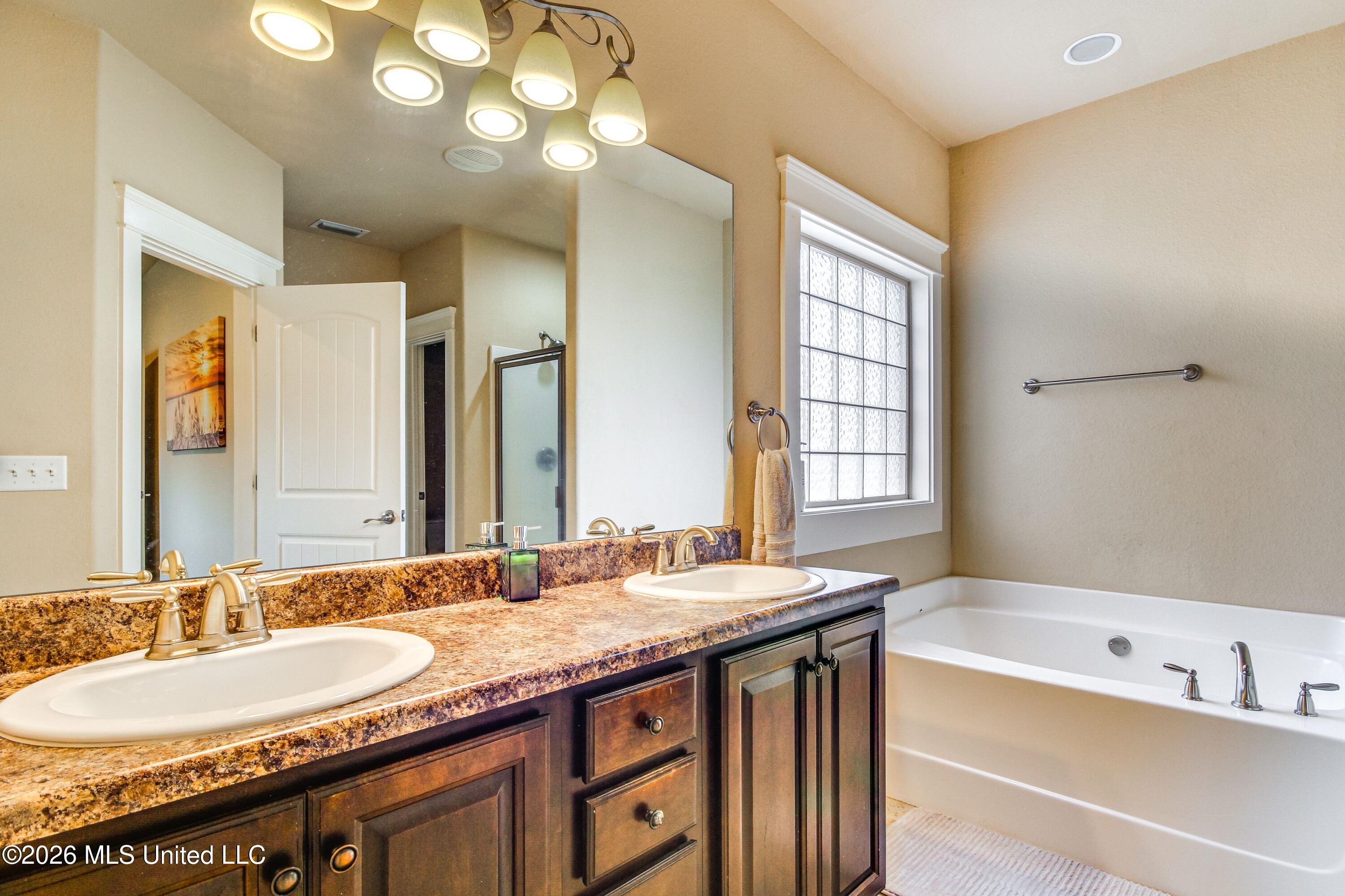 10280 Hutter Road Property Photo 15