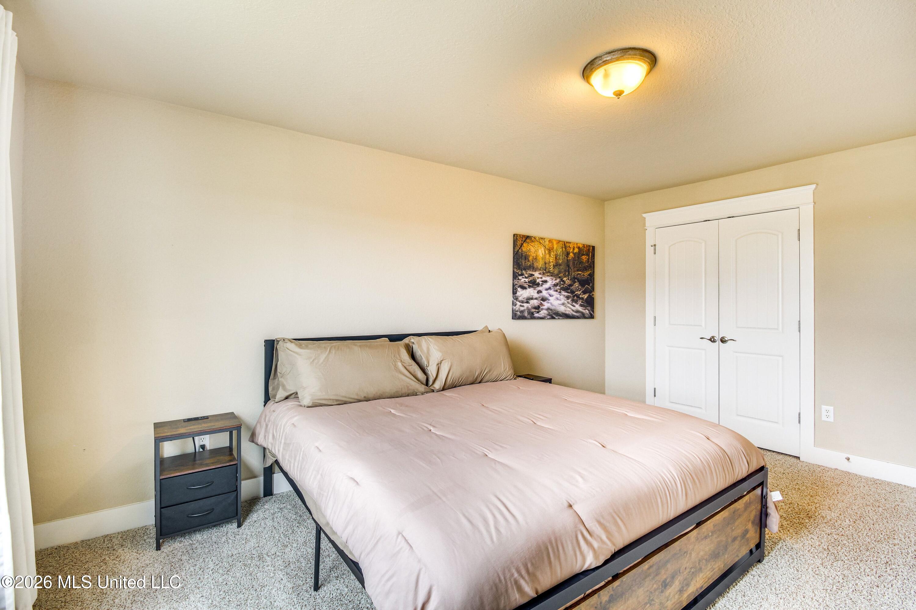 10280 Hutter Road Property Photo 17