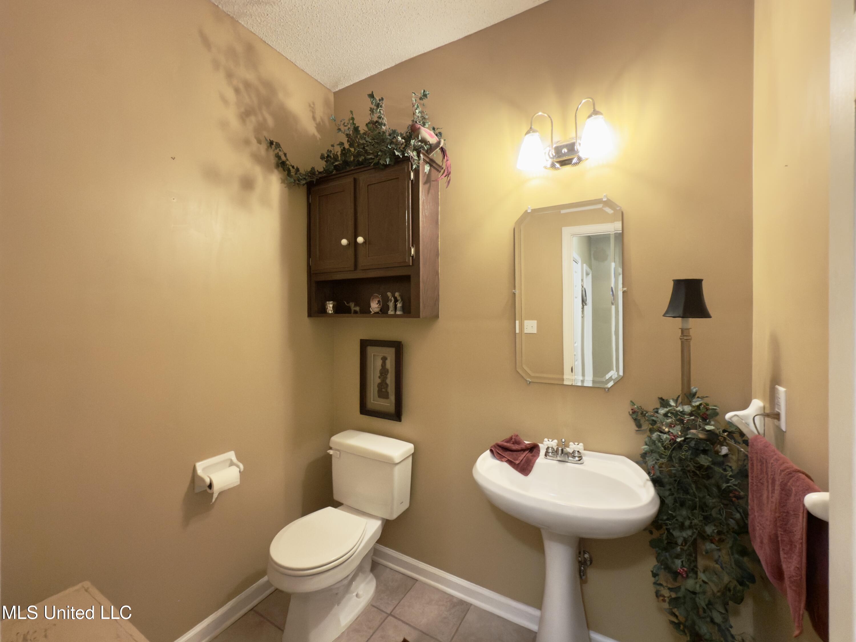 19 Peel Lane Property Photo 21