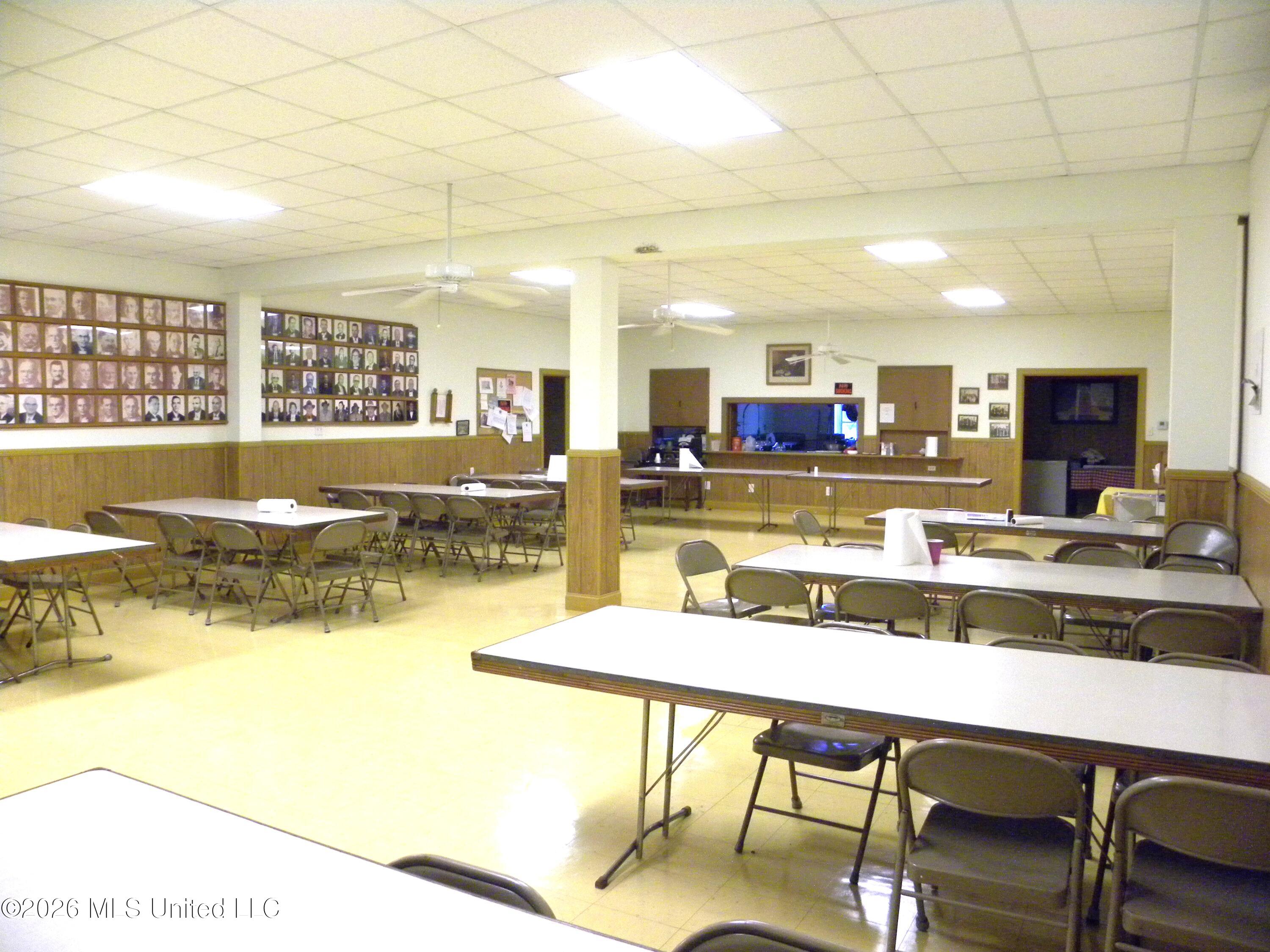 713 Howard Avenue Property Photo 21