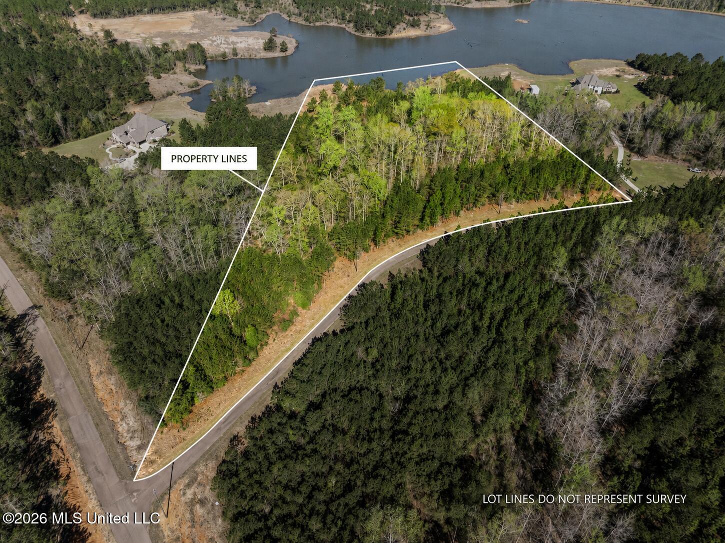 0 Fairwinds Path Property Photo 1