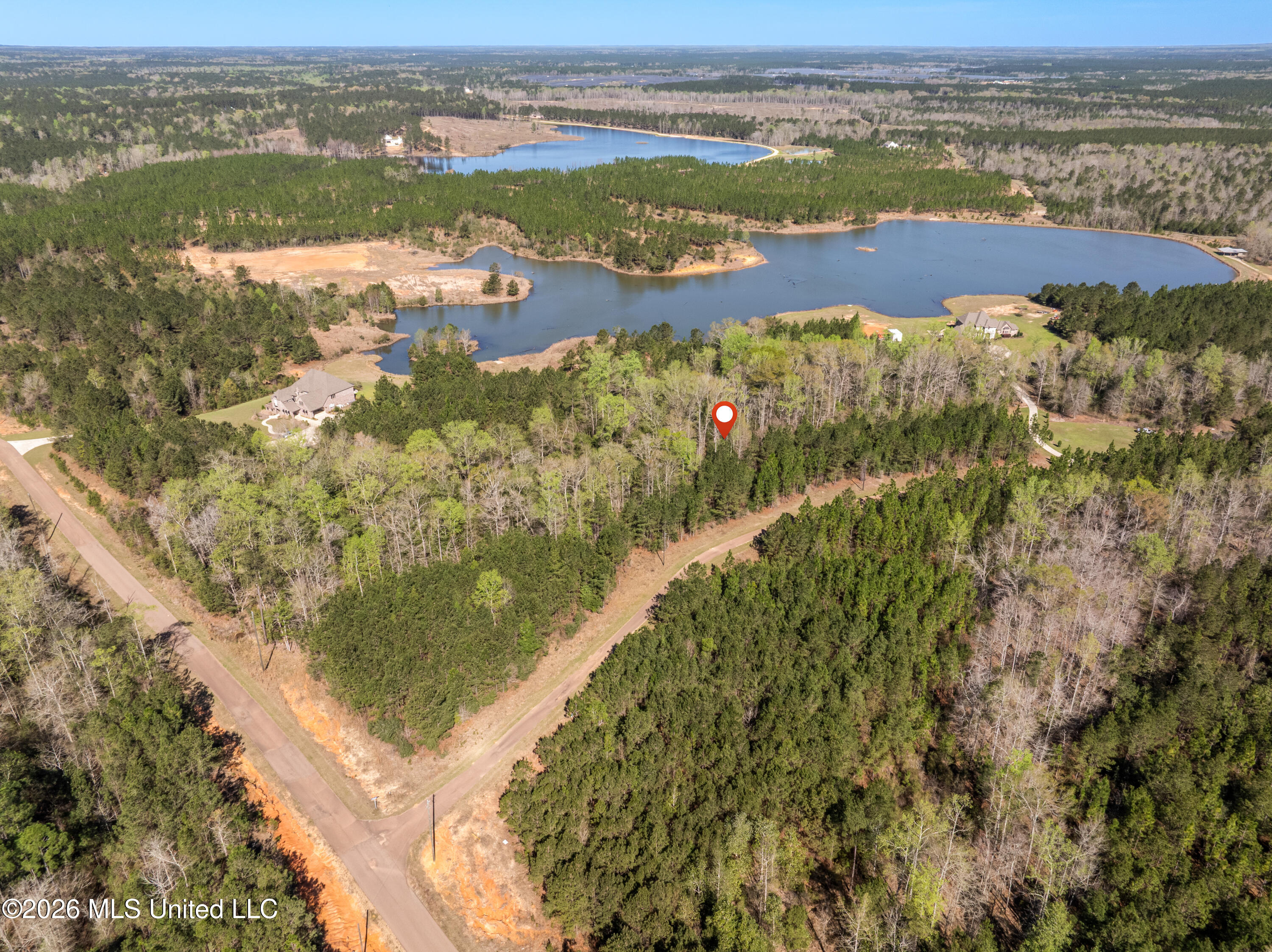 0 Fairwinds Path Property Photo 3