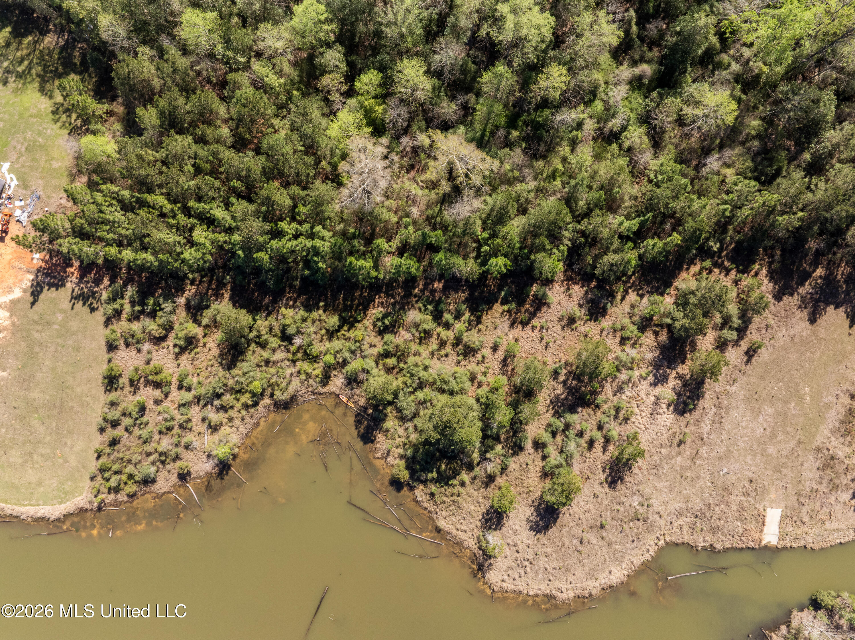 0 Fairwinds Path Property Photo 9