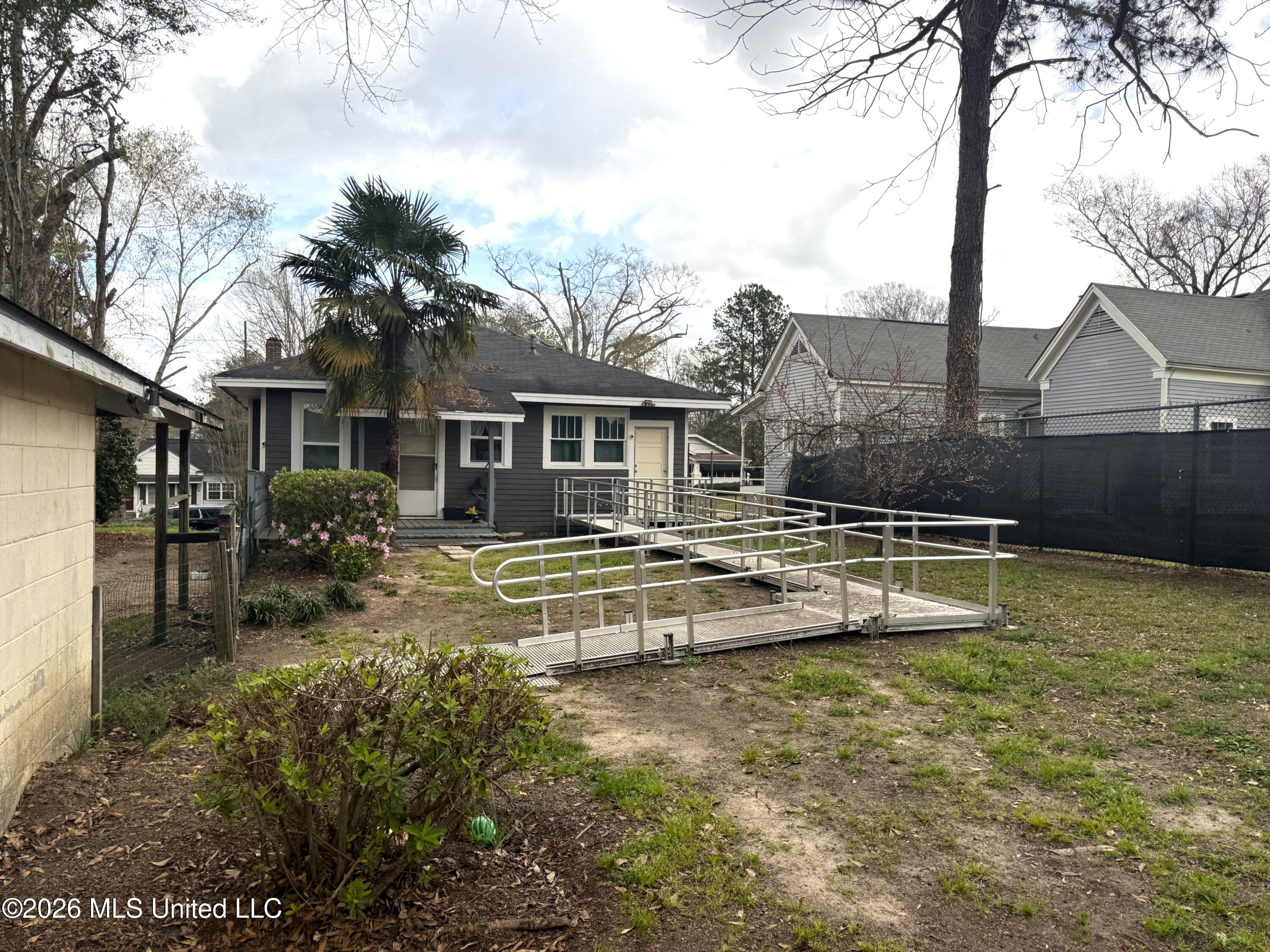 721 Minnesota Avenue Property Photo 11