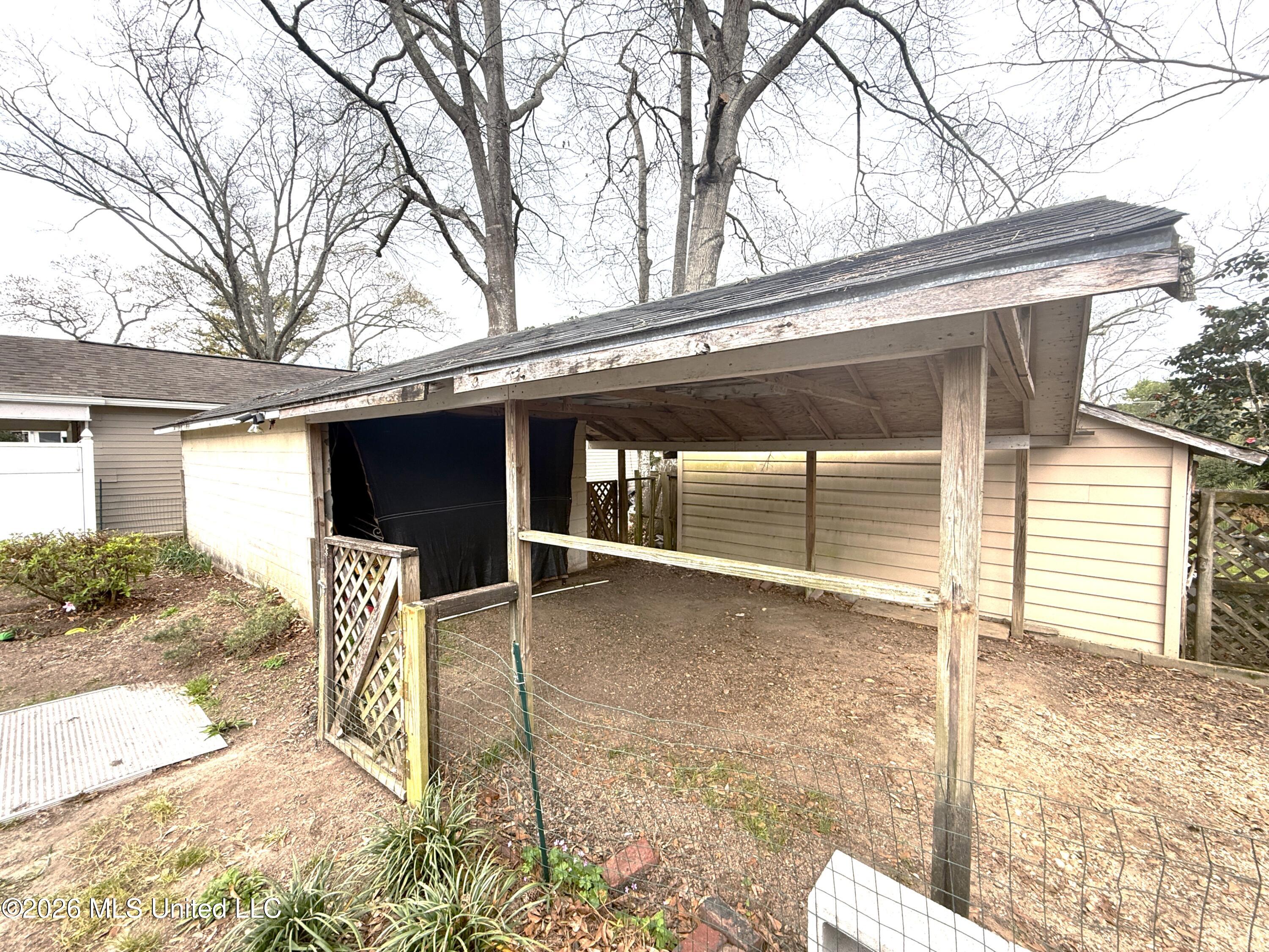 721 Minnesota Avenue Property Photo 13