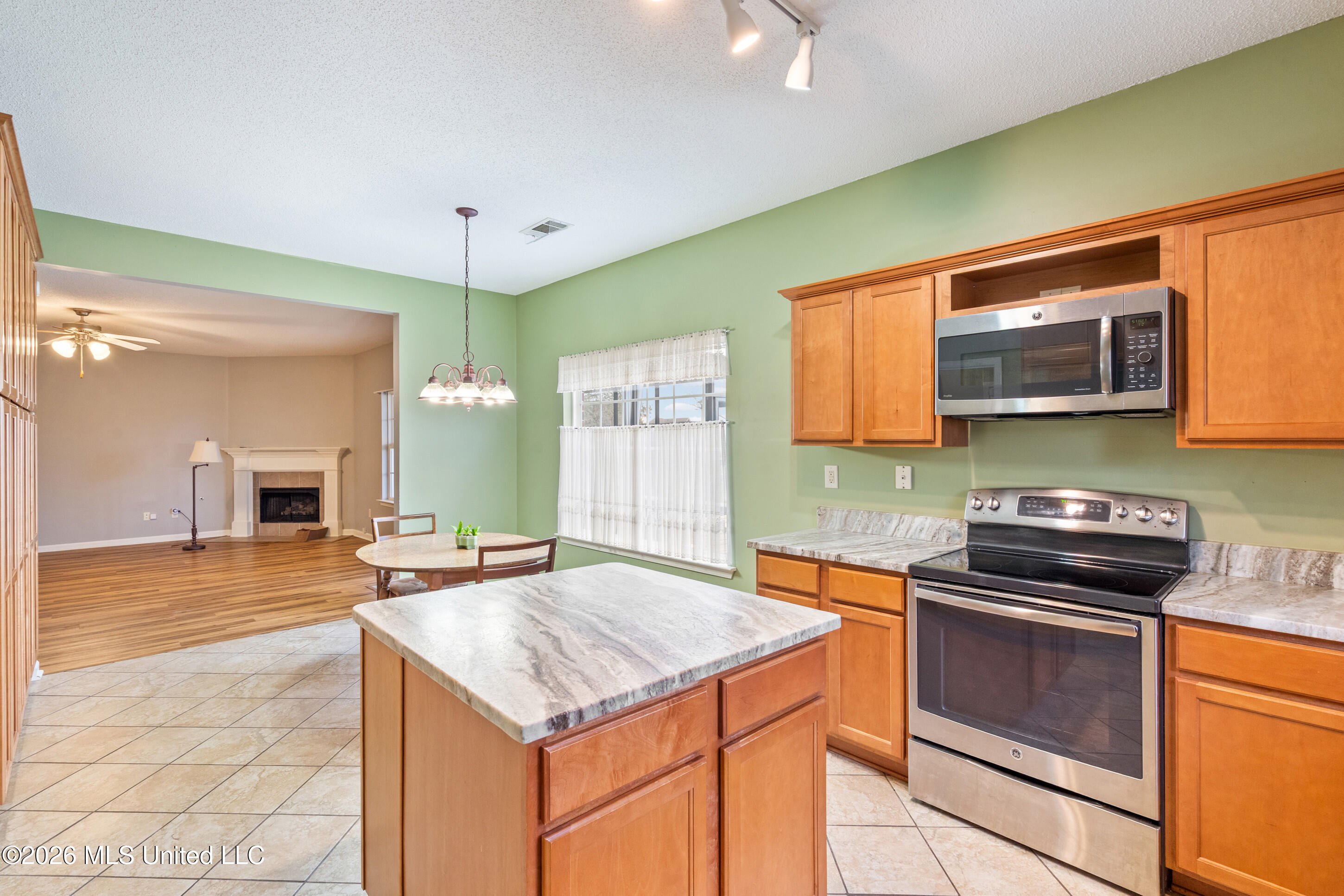 1808 Marcia Louise Drive Property Photo 11
