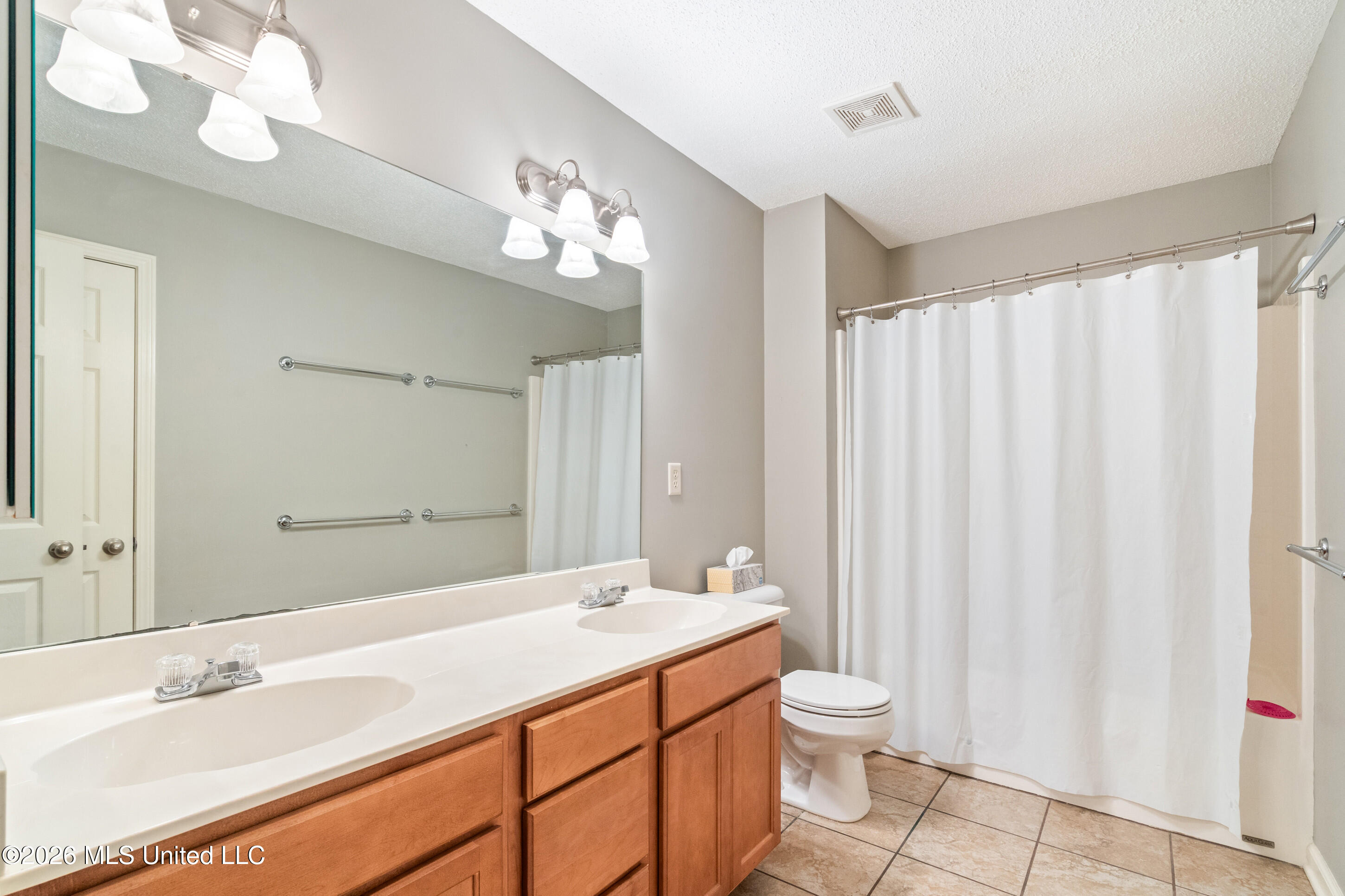 1808 Marcia Louise Drive Property Photo 25