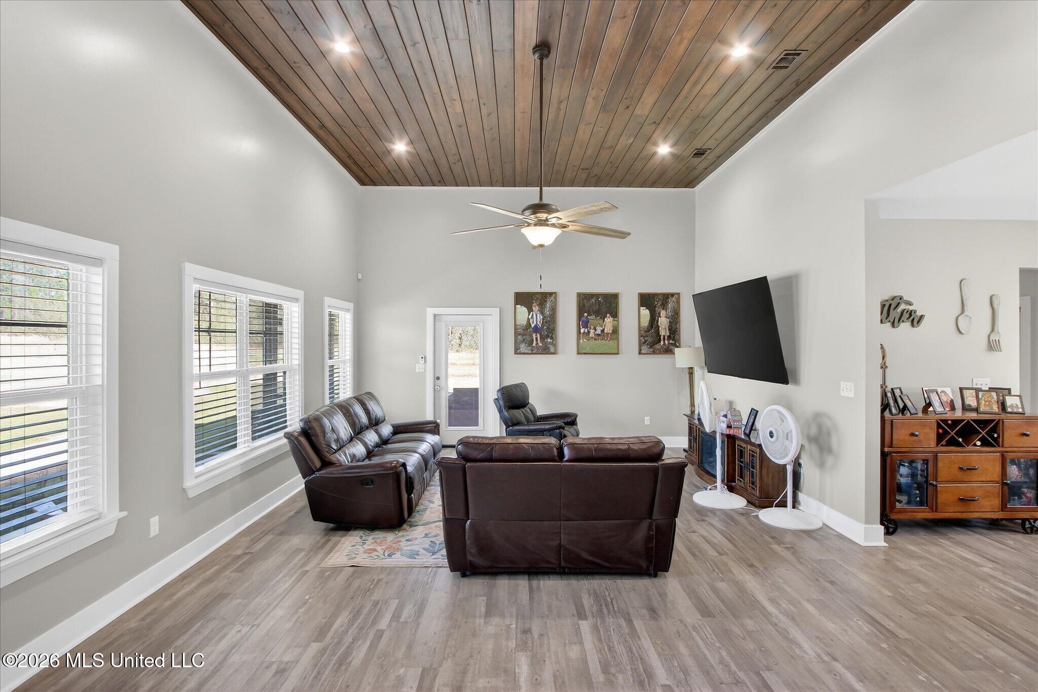 3855 Firetower Road Property Photo 7