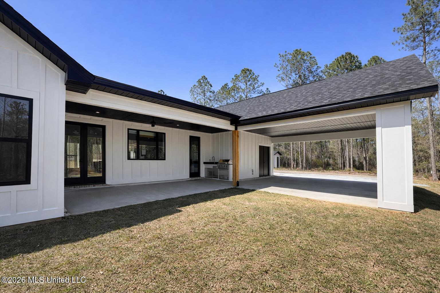 21080 Disalvo Lane Property Photo 6
