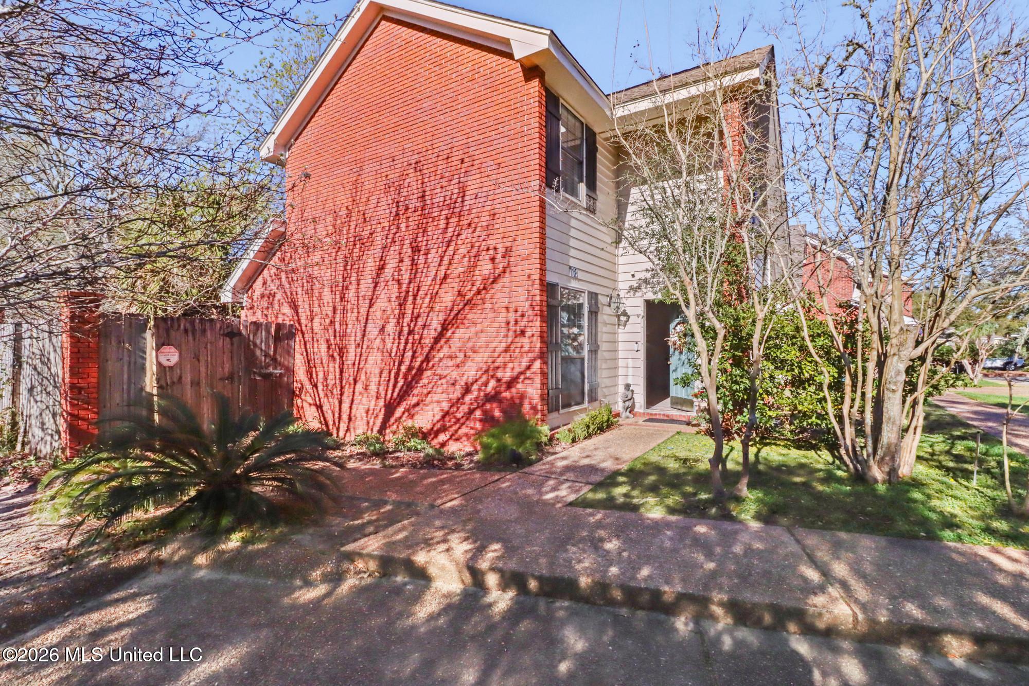 118 Sunridge Park Property Photo 6